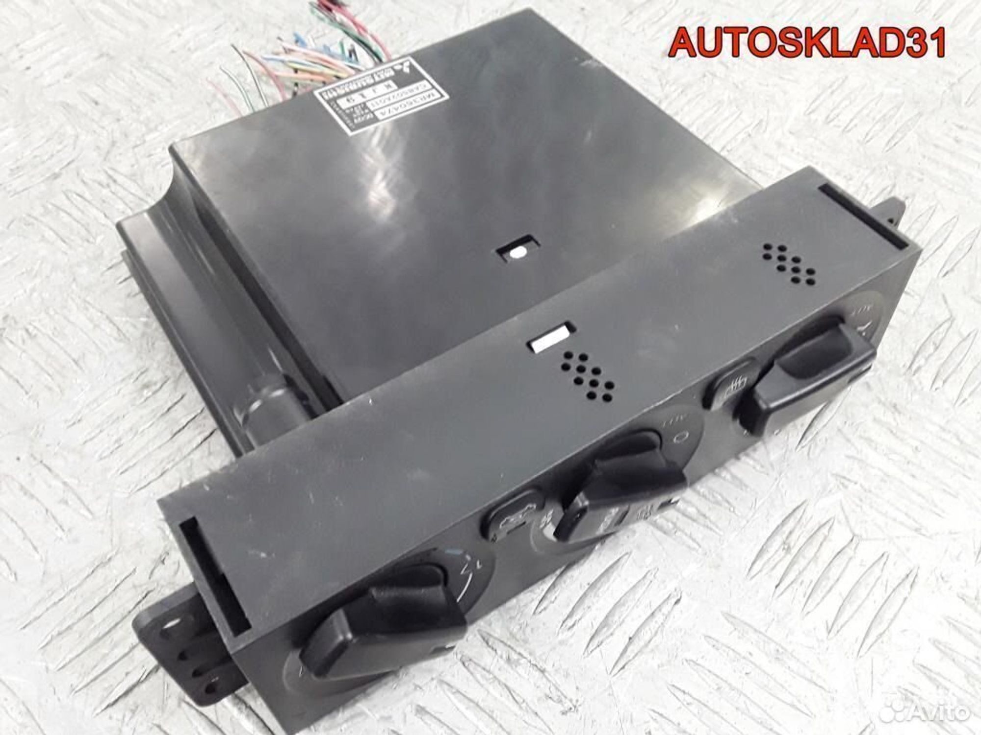 Блок управления печкой Mitsubishi Carisma MR360474, 2900 рублей, Дубовое