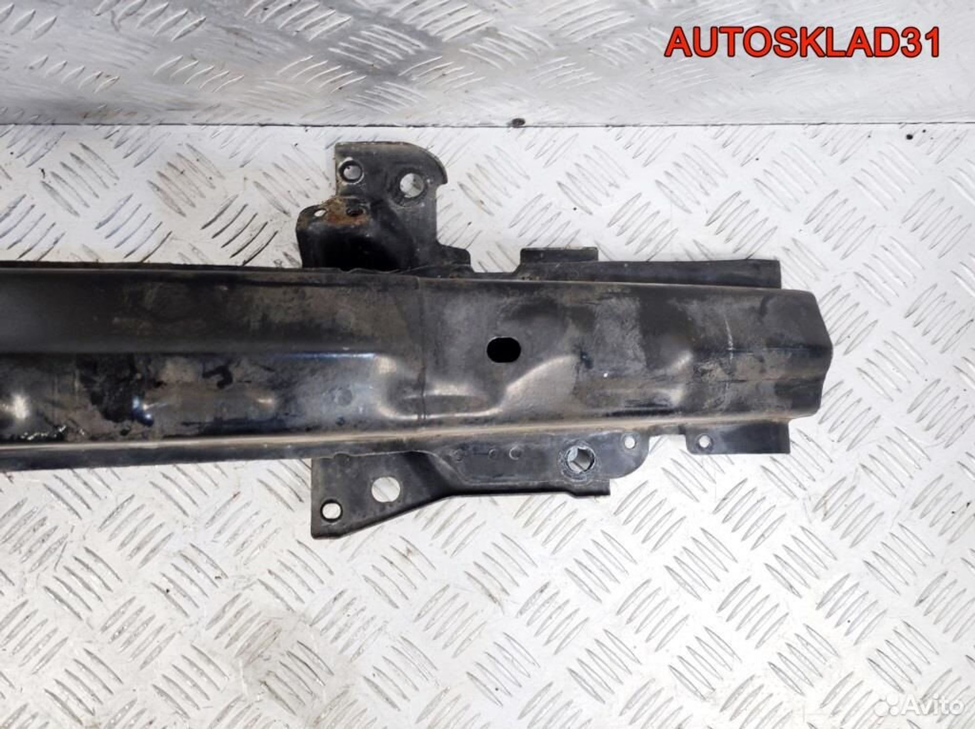 Усилитель переднего бампера VW Golf 4 1J0806635A, 1500 рублей, Дубовое