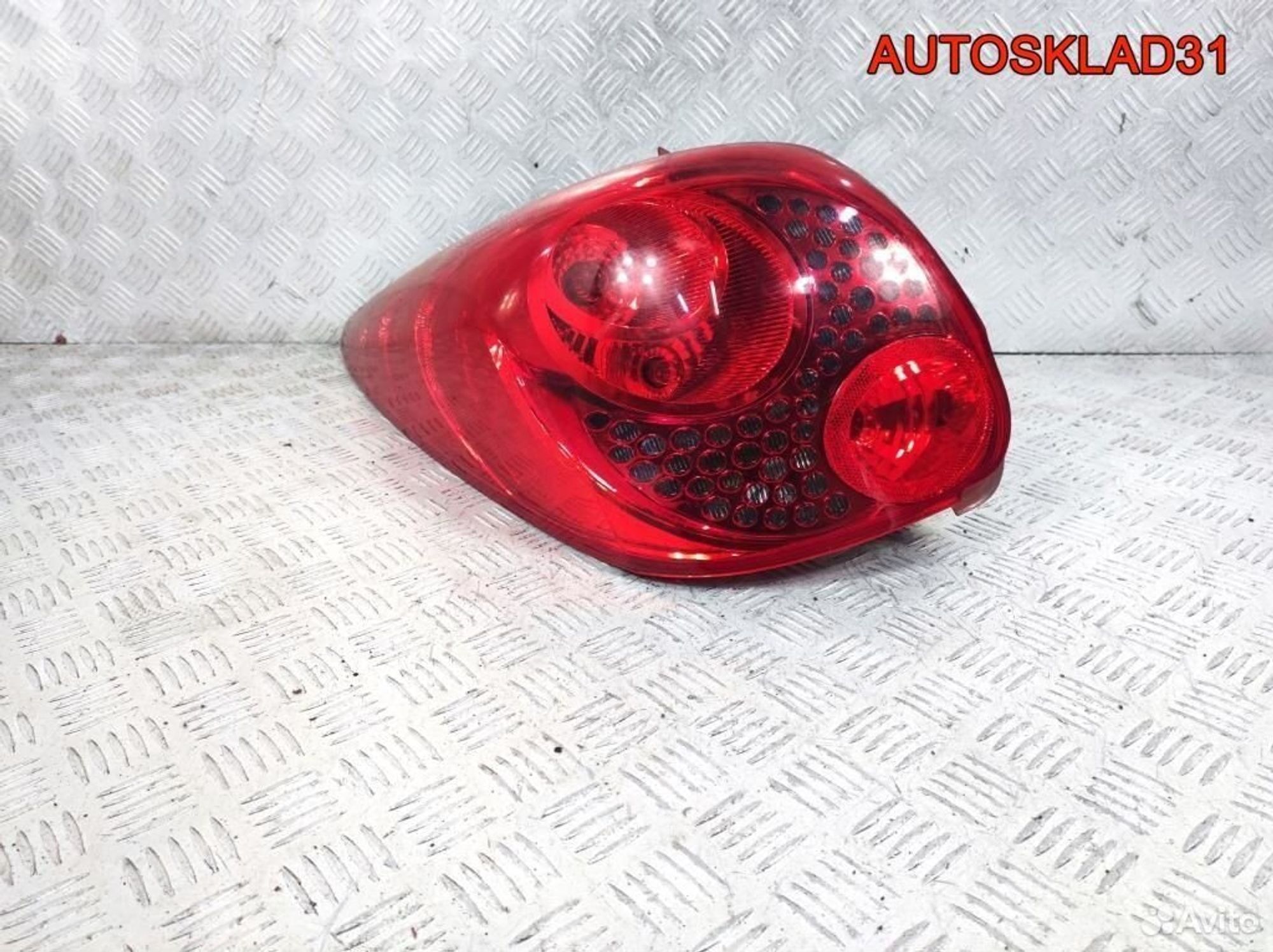 Фонарь задний левый Peugeot 207 6350CT Универсал, 3200 рублей, Дубовое