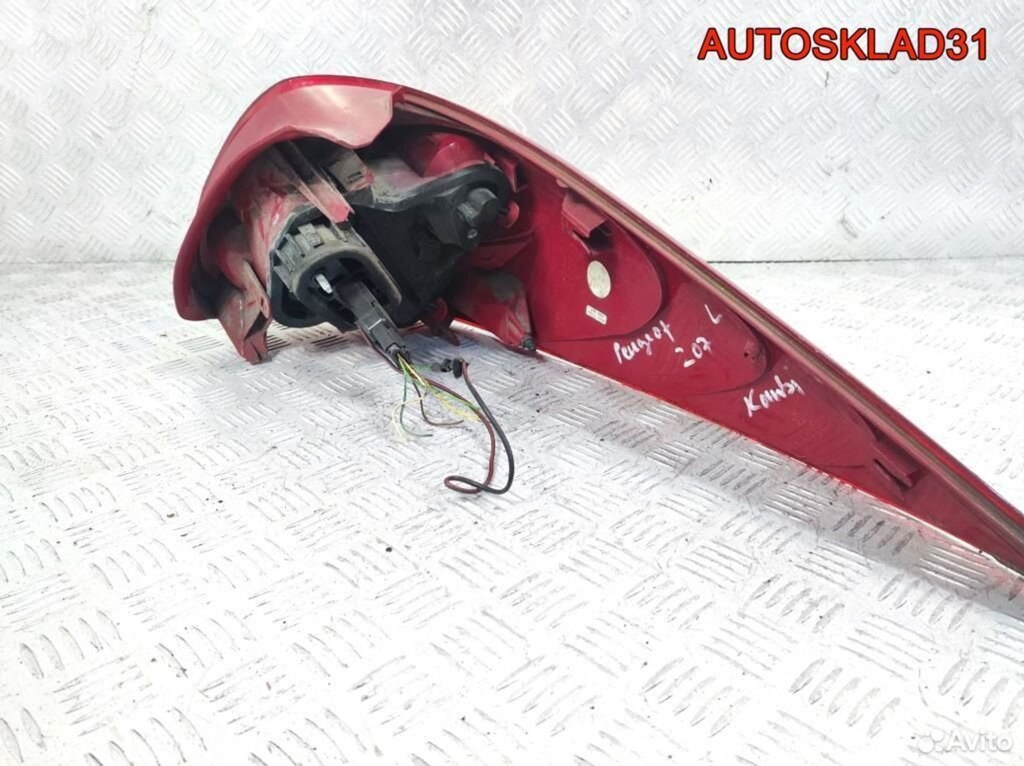 Фонарь задний левый Peugeot 207 6350CT Универсал, 3200 рублей, Дубовое