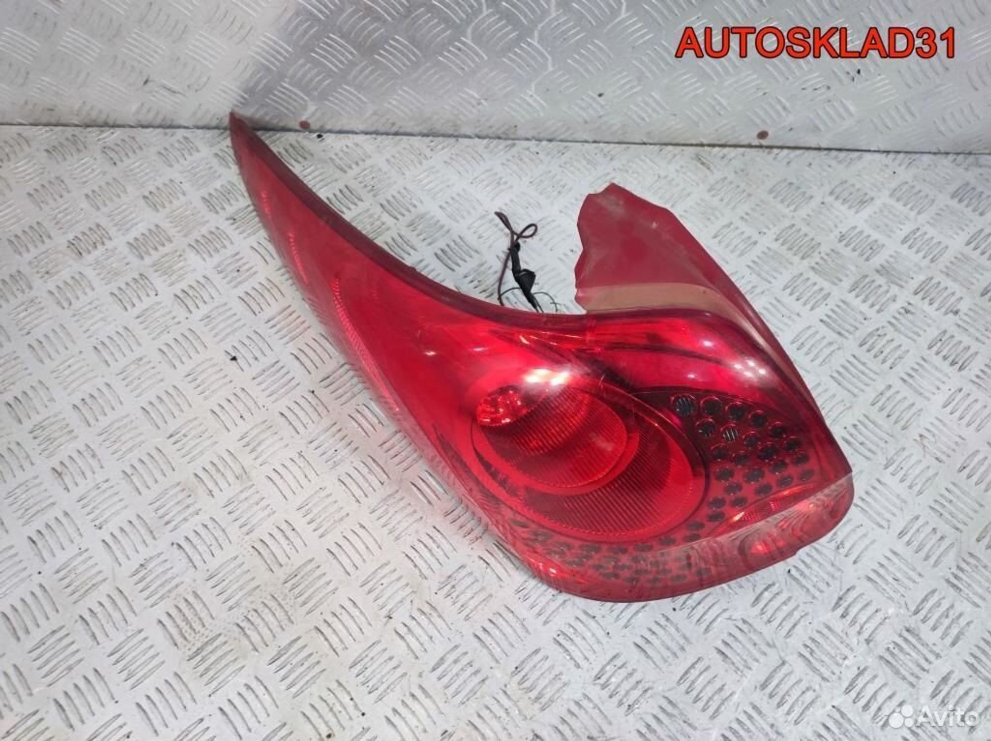 Фонарь задний левый Peugeot 207 6350CT Универсал, 3200 рублей, Дубовое