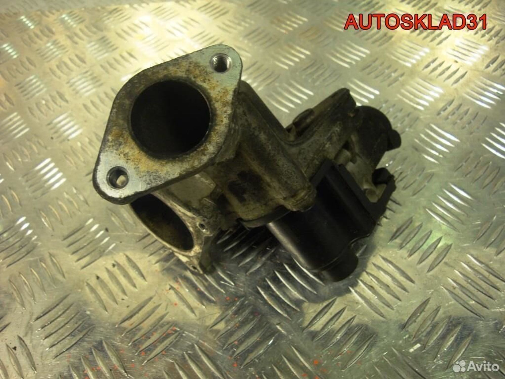 Клапан егр EGR Volkswagen Passat B6 03G129637A, 3200 рублей, Дубовое
