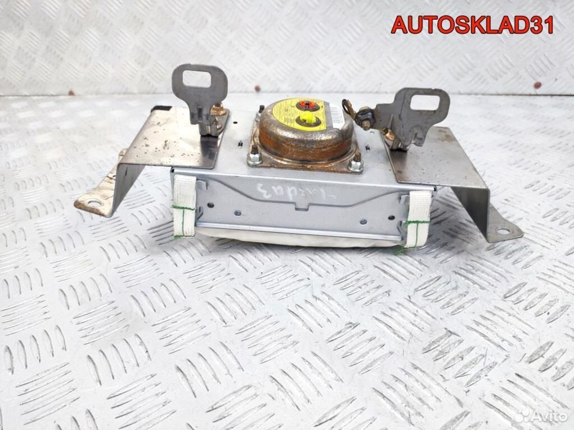 Подушка безопасности пассажира Mazda 3 BK, 2100 рублей, Дубовое