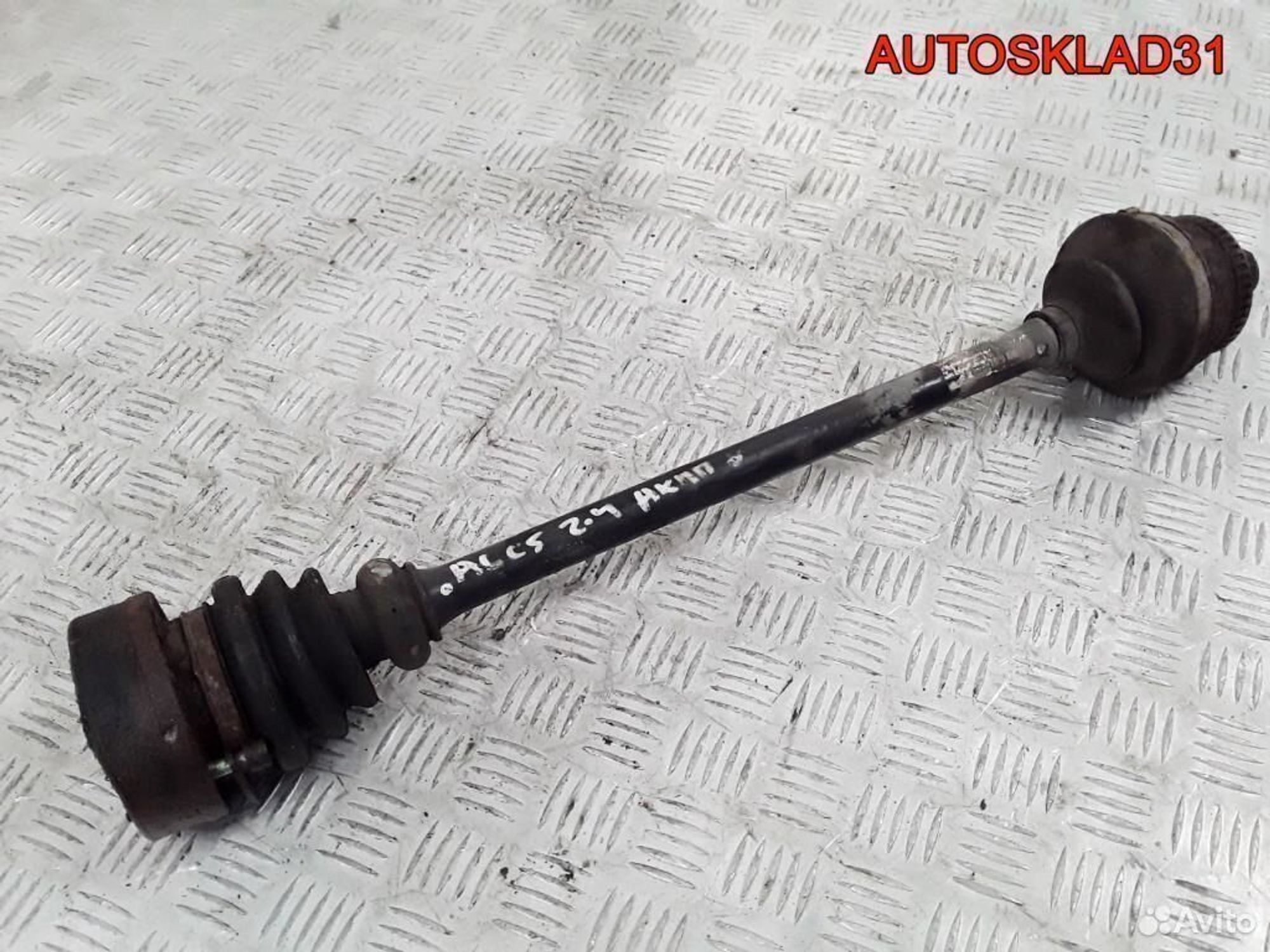 Привод задний Audi A6 C5 2,4-2,8 АКПП 4B0501203C, 1400 рублей, Дубовое