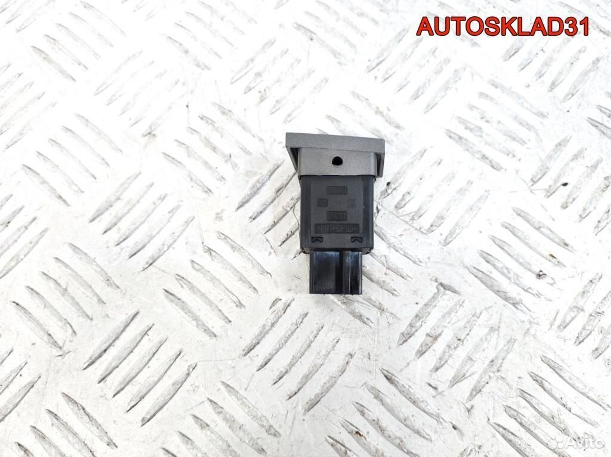 Кнопка обогрева сидений Opel Vectra C 13138252, 1100 рублей, Дубовое