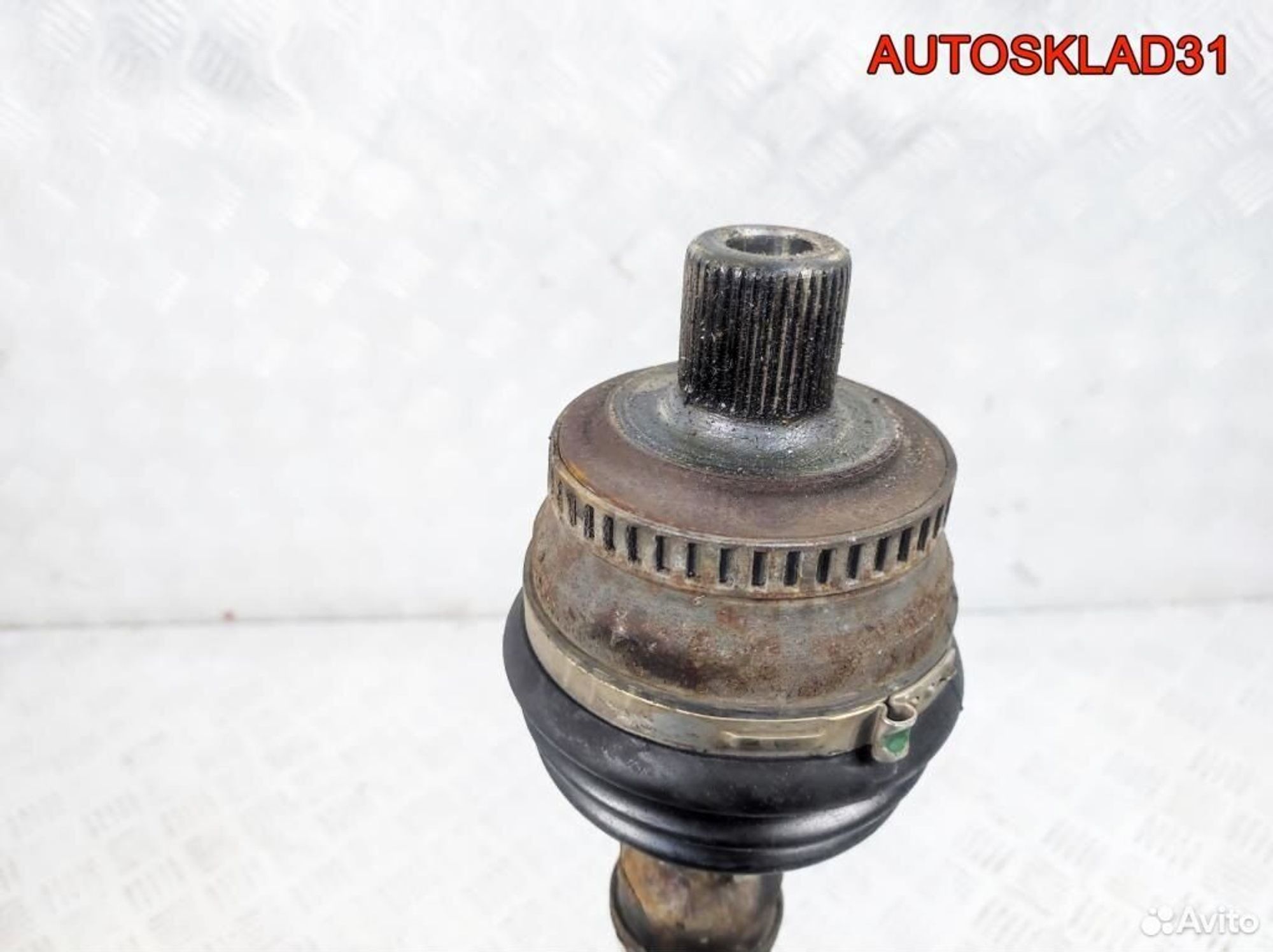 Привод передний левый Audi A4 B6 8E0407271AG, 4500 рублей, Дубовое