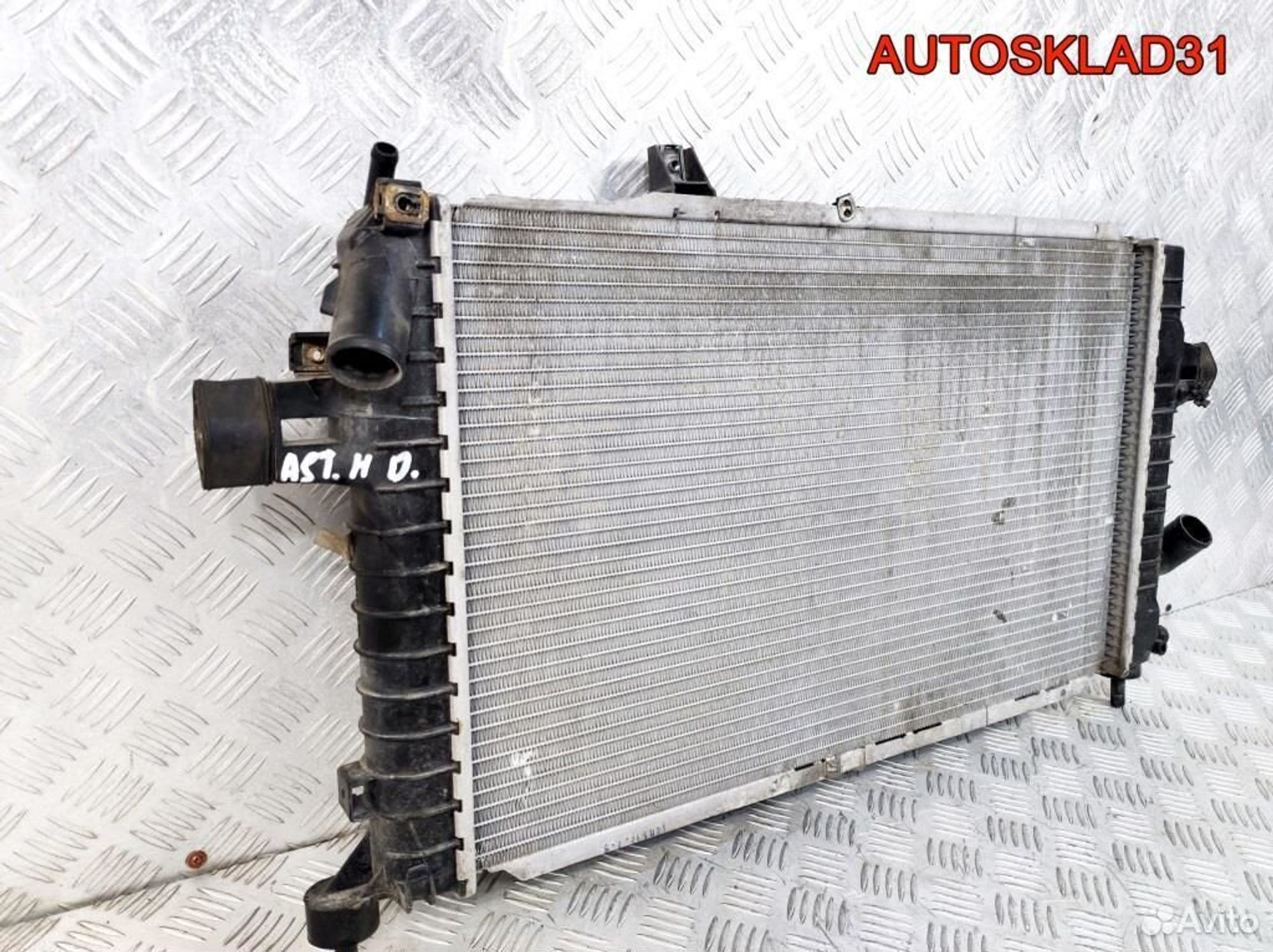 Радиатор основной Opel Astra H Z19DTH 13152320, 3600 рублей, Дубовое