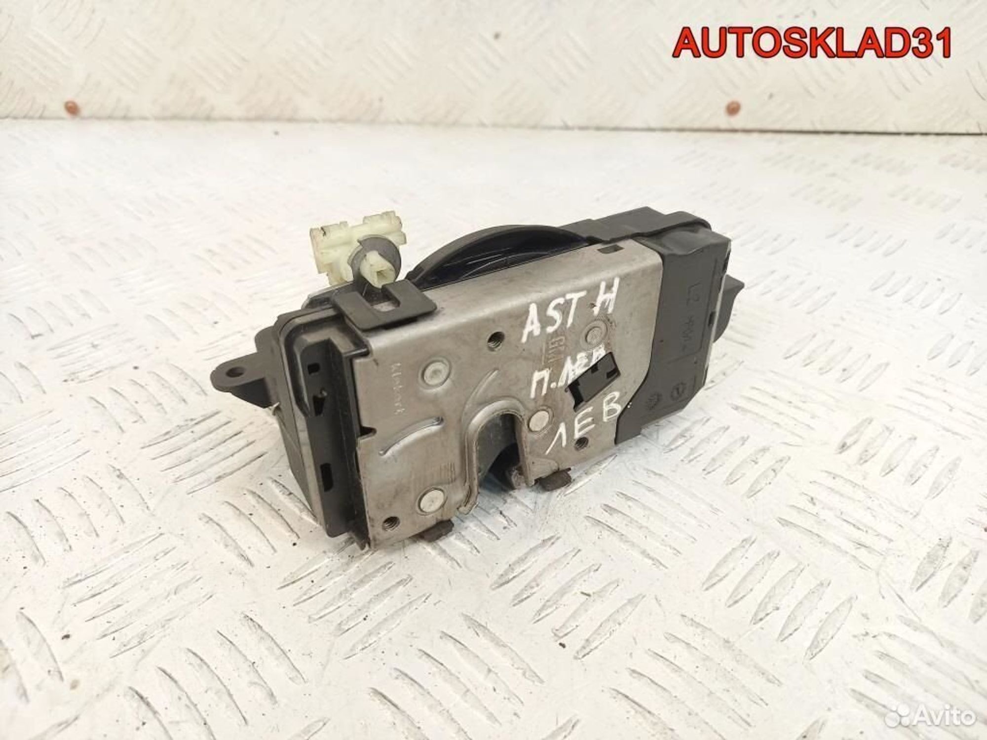 Замок двери передней левой Opel Astra H 13220369, 1100 рублей, Дубовое