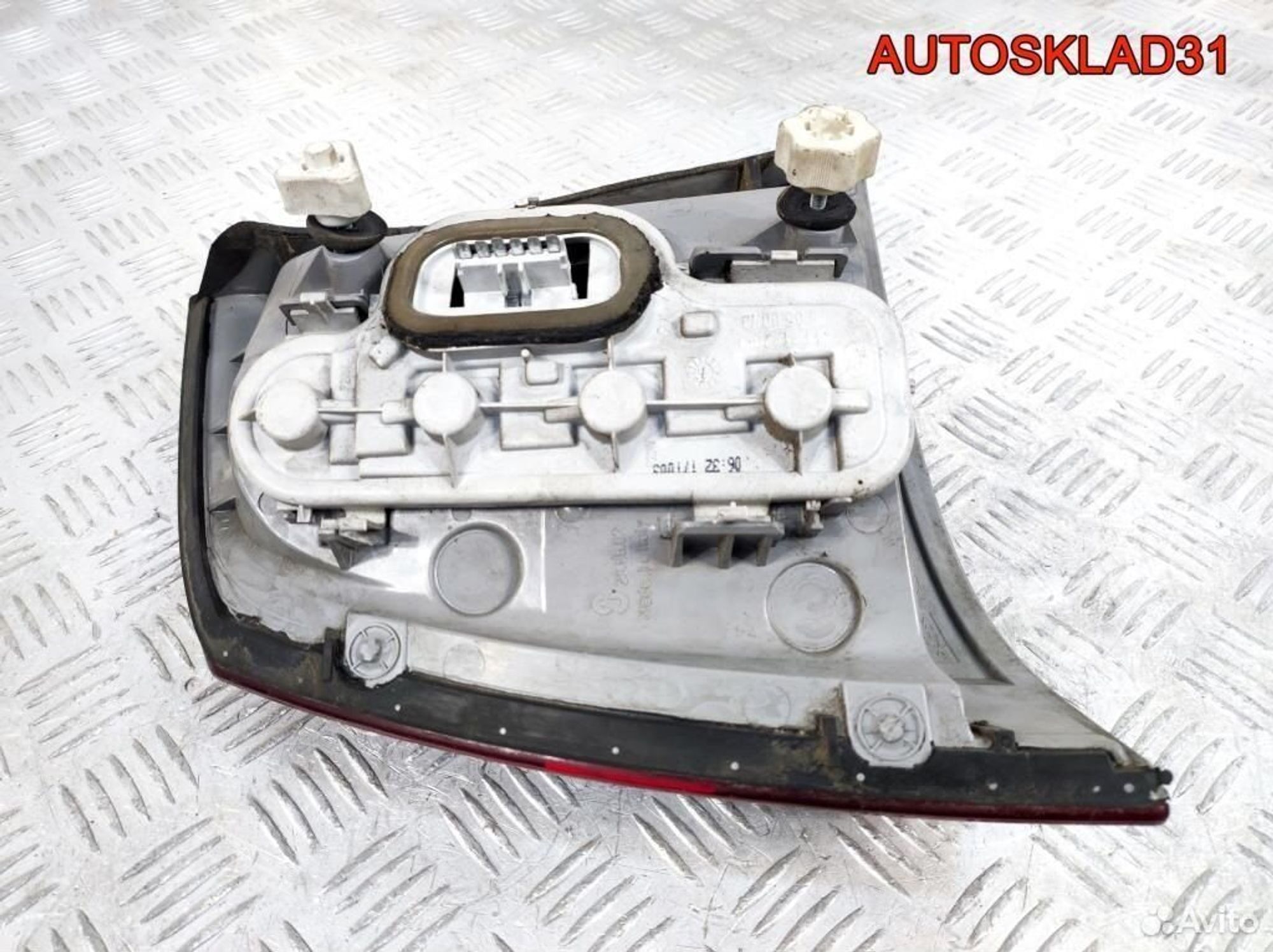 Фонарь задний правый Opel Astra G 13117093 Хэтчбэк, 1800 рублей, Дубовое