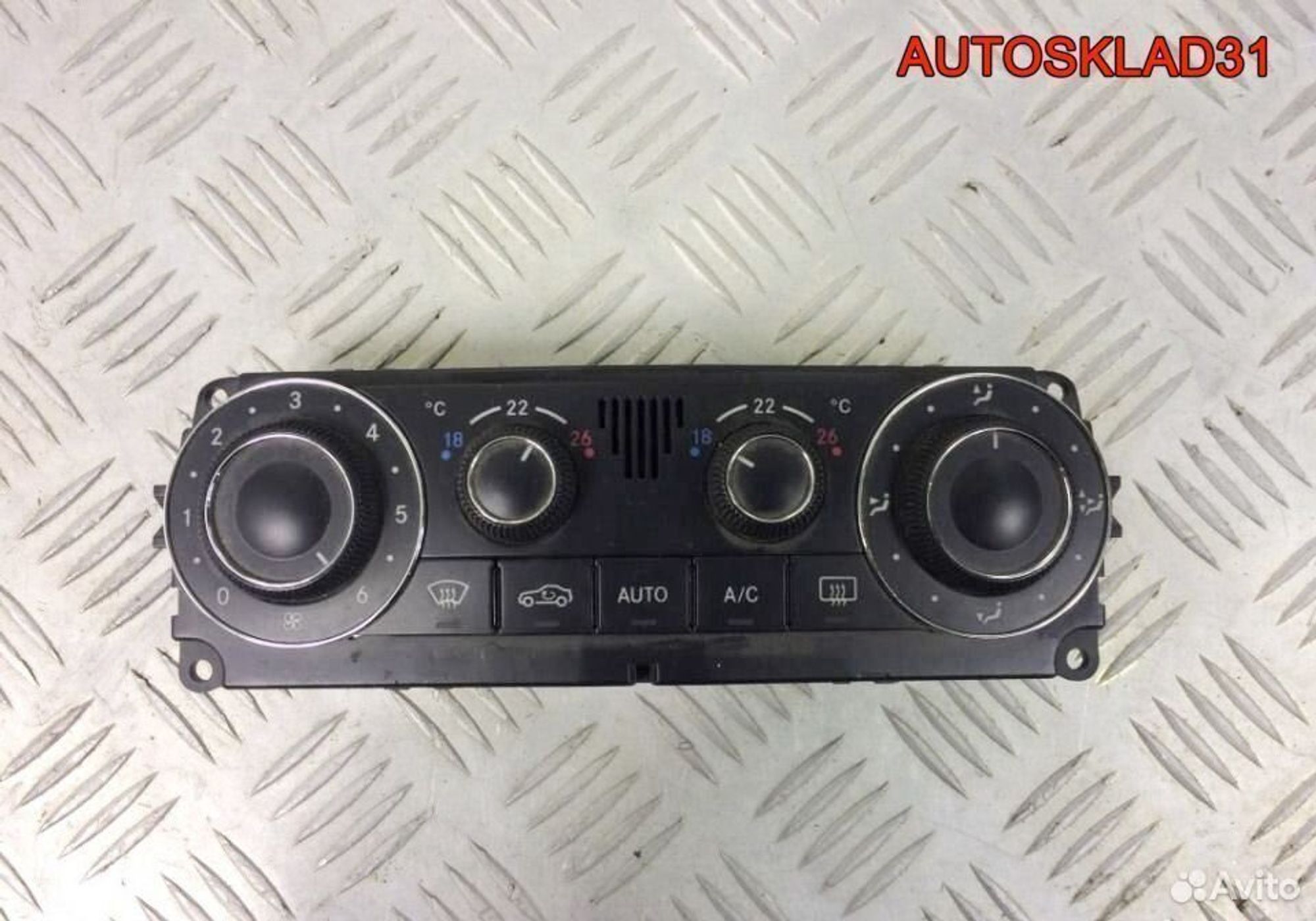 Блок климата Mercedes Benz W203 A2038303485, 3600 рублей, Дубовое