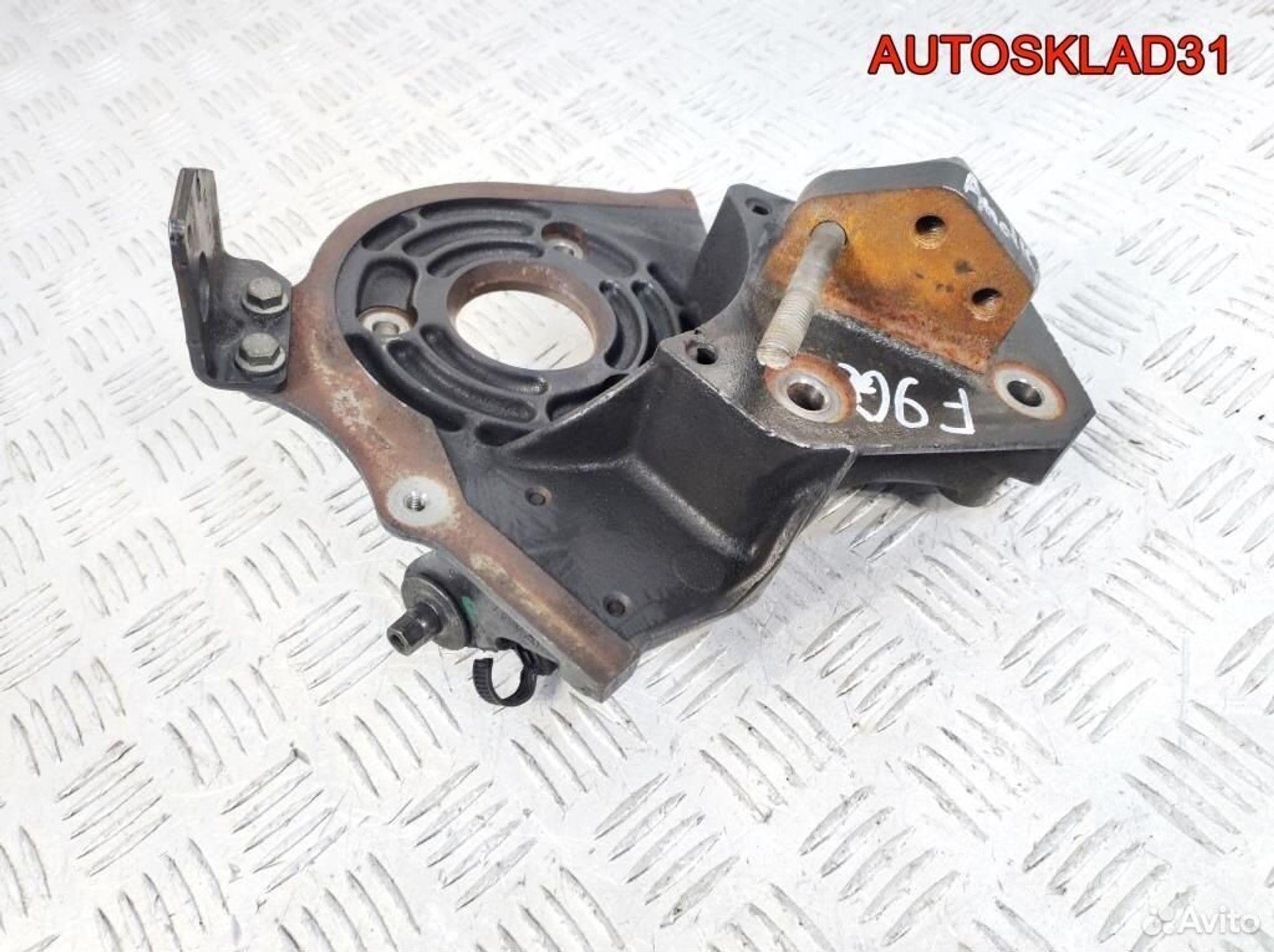 Кронштейн тнвд Volvo V40 F9Q P50150234, 1300 рублей, Дубовое
