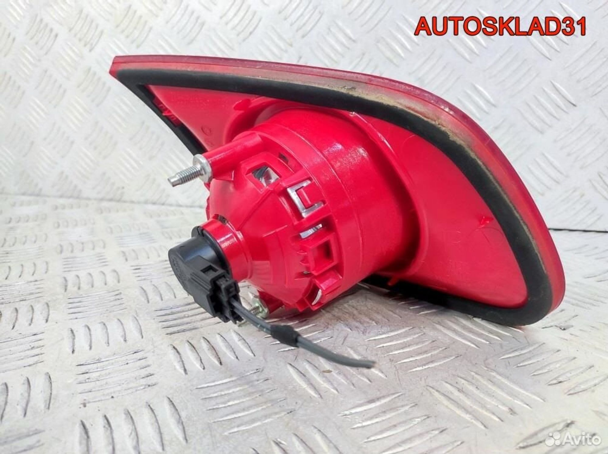 Фонарь задний внутренний правый VW Passat B6 Combi, 1700 рублей, Дубовое