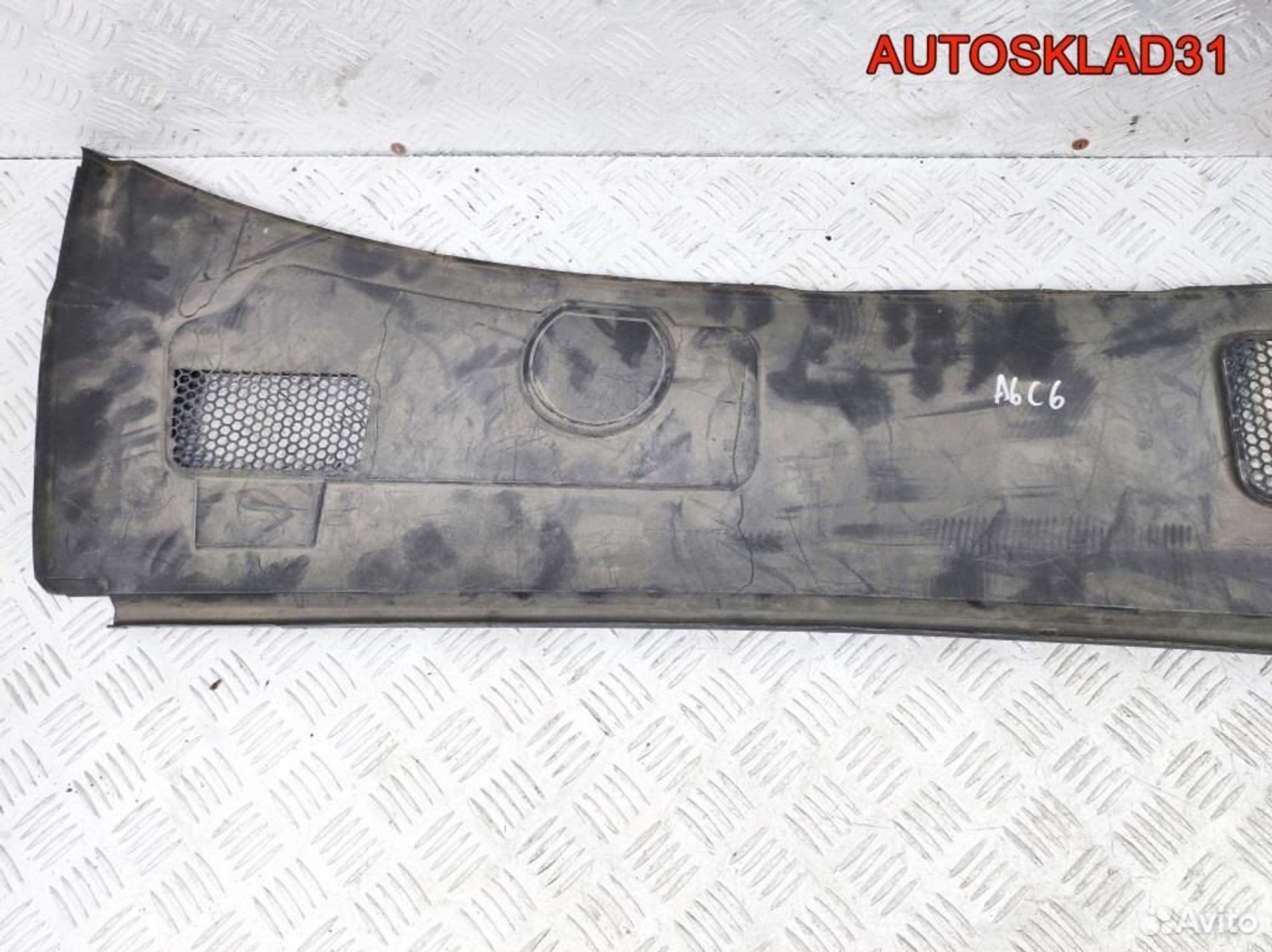 Решетка стеклоочистителя Audi A6 C6 4F1819447, 2100 рублей, Дубовое