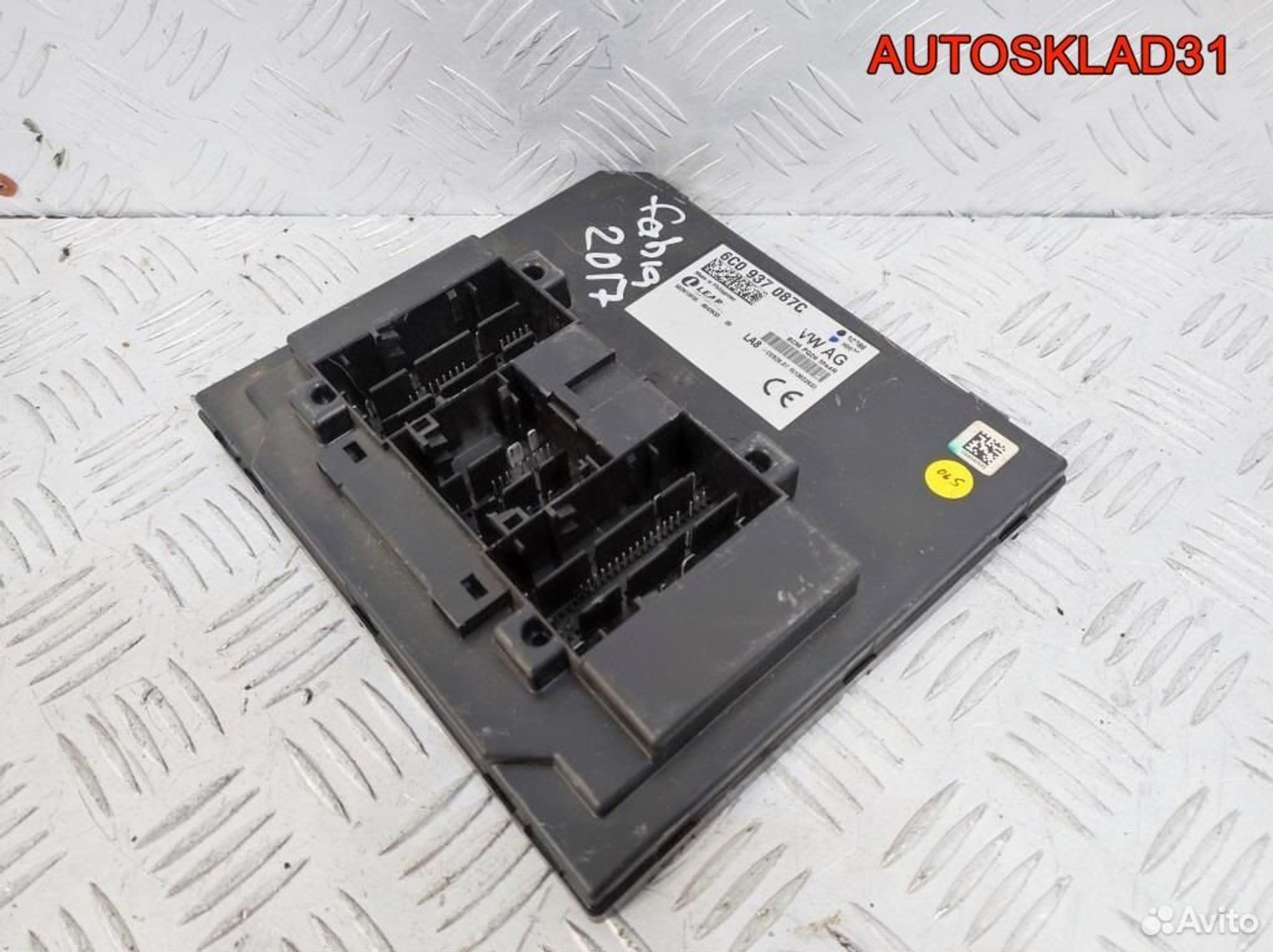 Блок комфорта Skoda Fabia 1.2 cbzj 6C0937087C, 9800 рублей, Дубовое