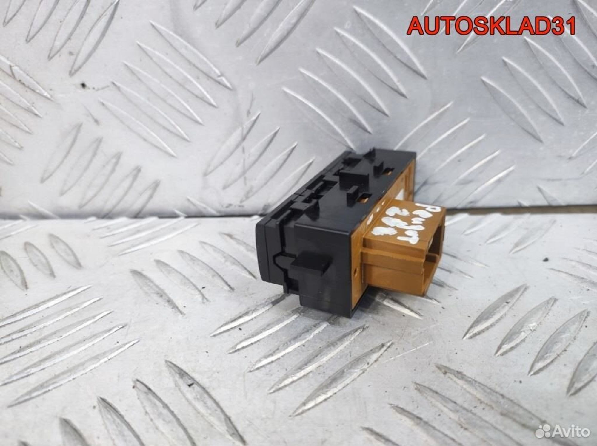 Индикатор давления шин Peugeot 208 98029929ZD, 1100 рублей, Дубовое