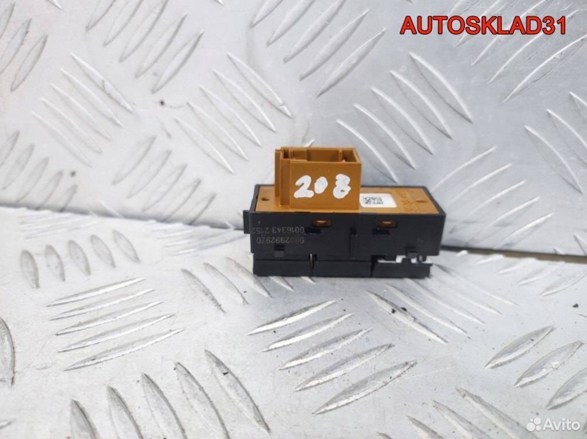 Индикатор давления шин Peugeot 208 98029929ZD, 1100 рублей, Дубовое