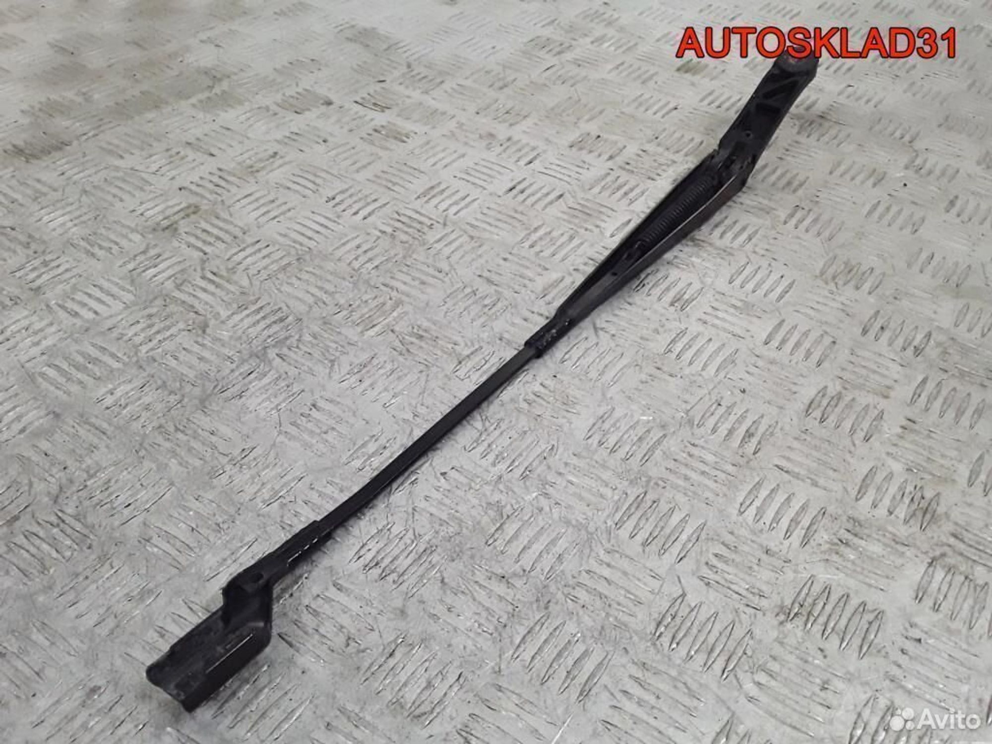 Поводок стеклоочистителя левый VW Touran, 1100 рублей, Дубовое