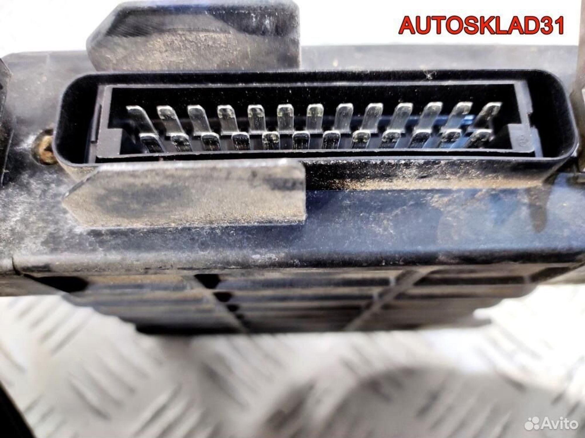 Блок эбу Audi 100 C3 811906264 Бензин, 1800 рублей, Дубовое