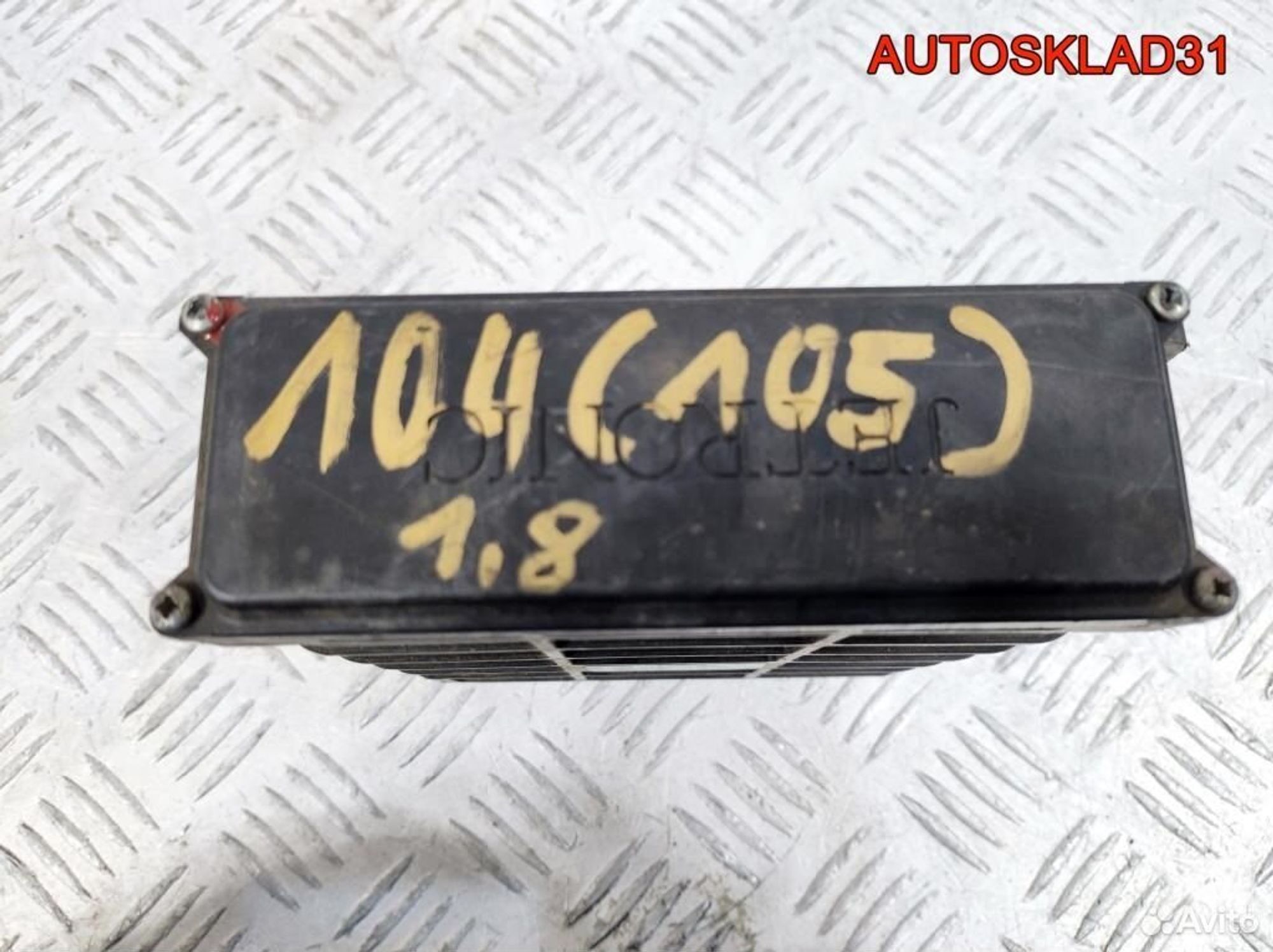 Блок эбу Audi 100 C3 811906264 Бензин, 1800 рублей, Дубовое