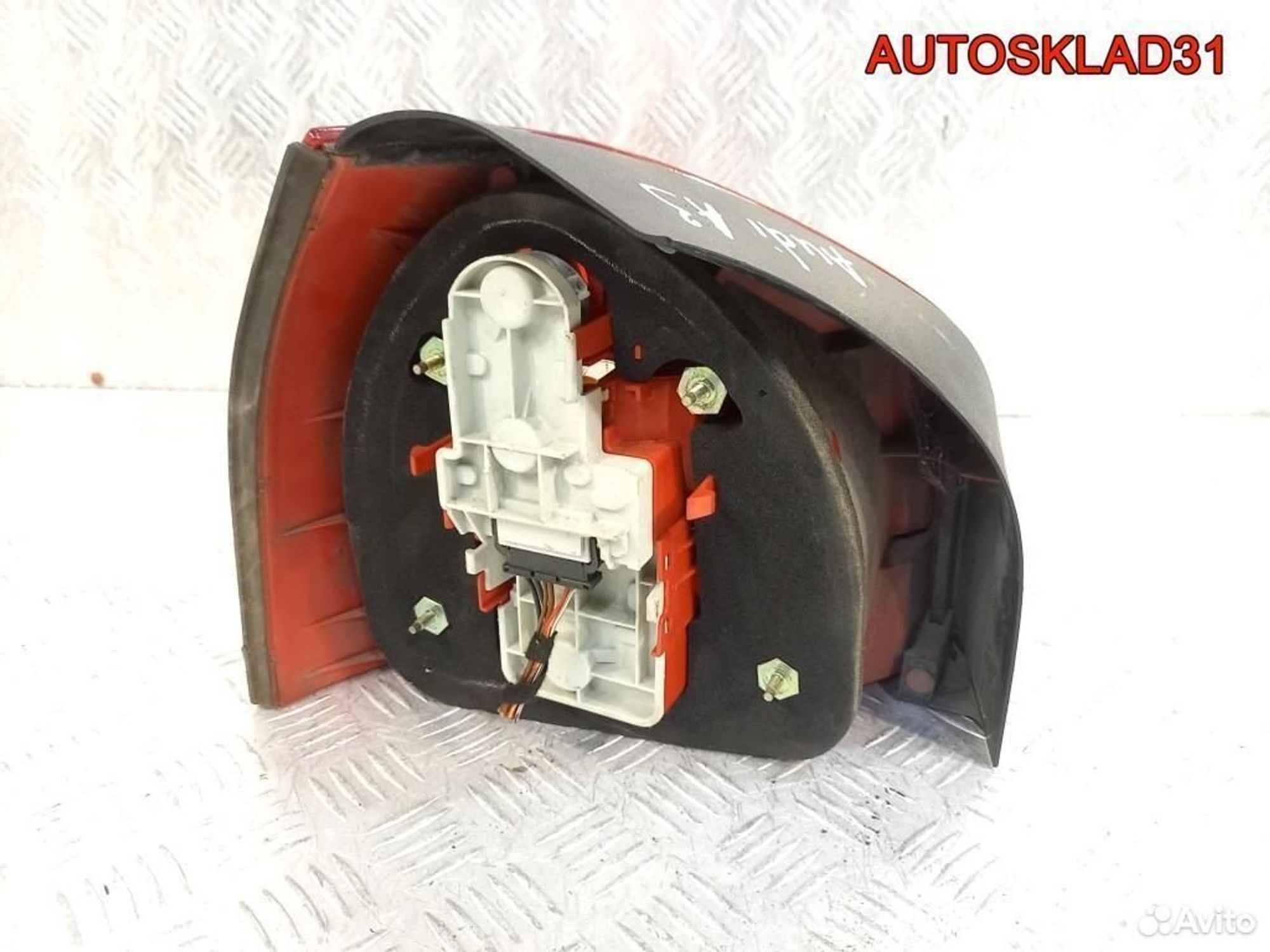 Фонарь задний правый Audi A3 8L 8L0945096B, 1800 рублей, Дубовое