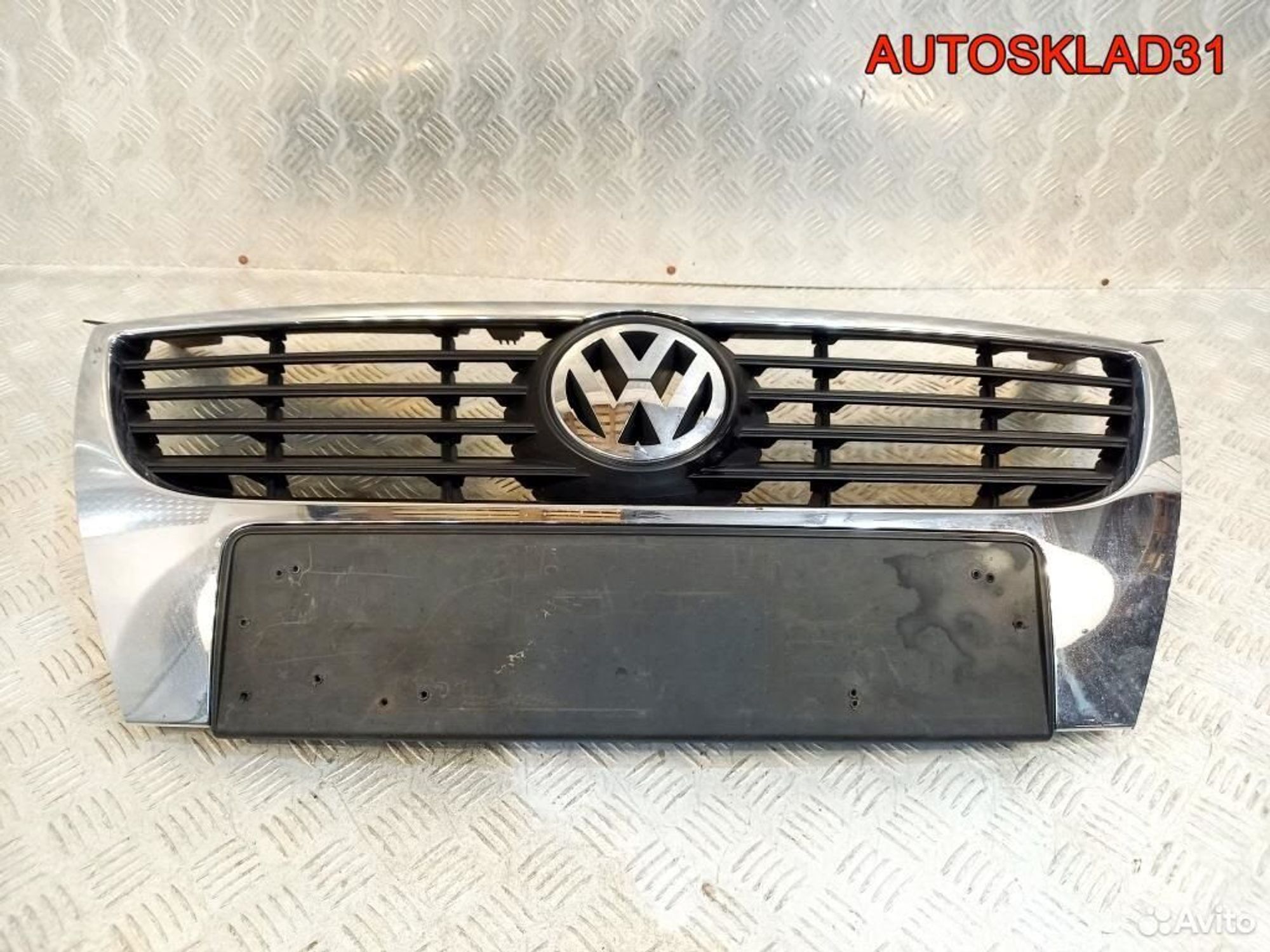 Решетка радиатора Volkswagen Passat B6 3C0853651, 6500 рублей, Дубовое