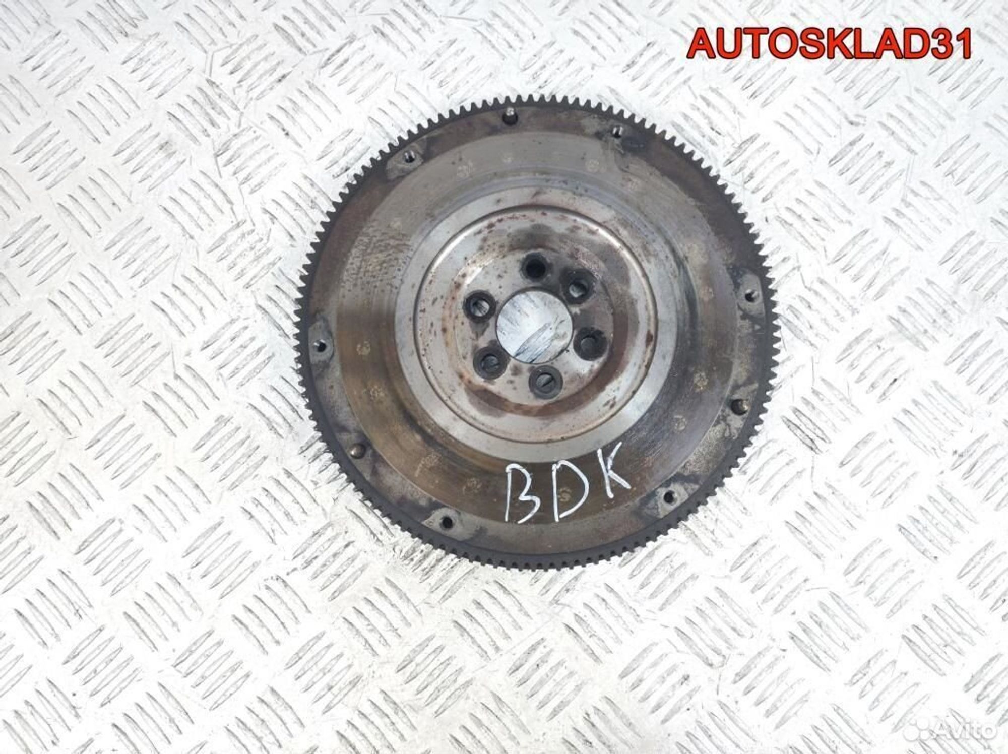 Маховик VW Golf 5 2.0 BDK 038105273F Дизель, 900 рублей, Дубовое