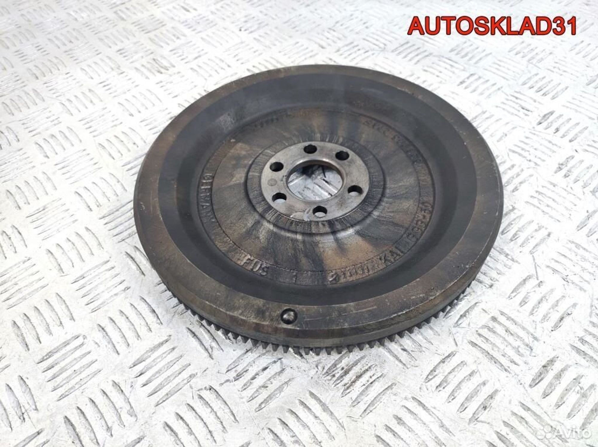 Маховик VW Golf 5 2.0 BDK 038105273F Дизель, 900 рублей, Дубовое