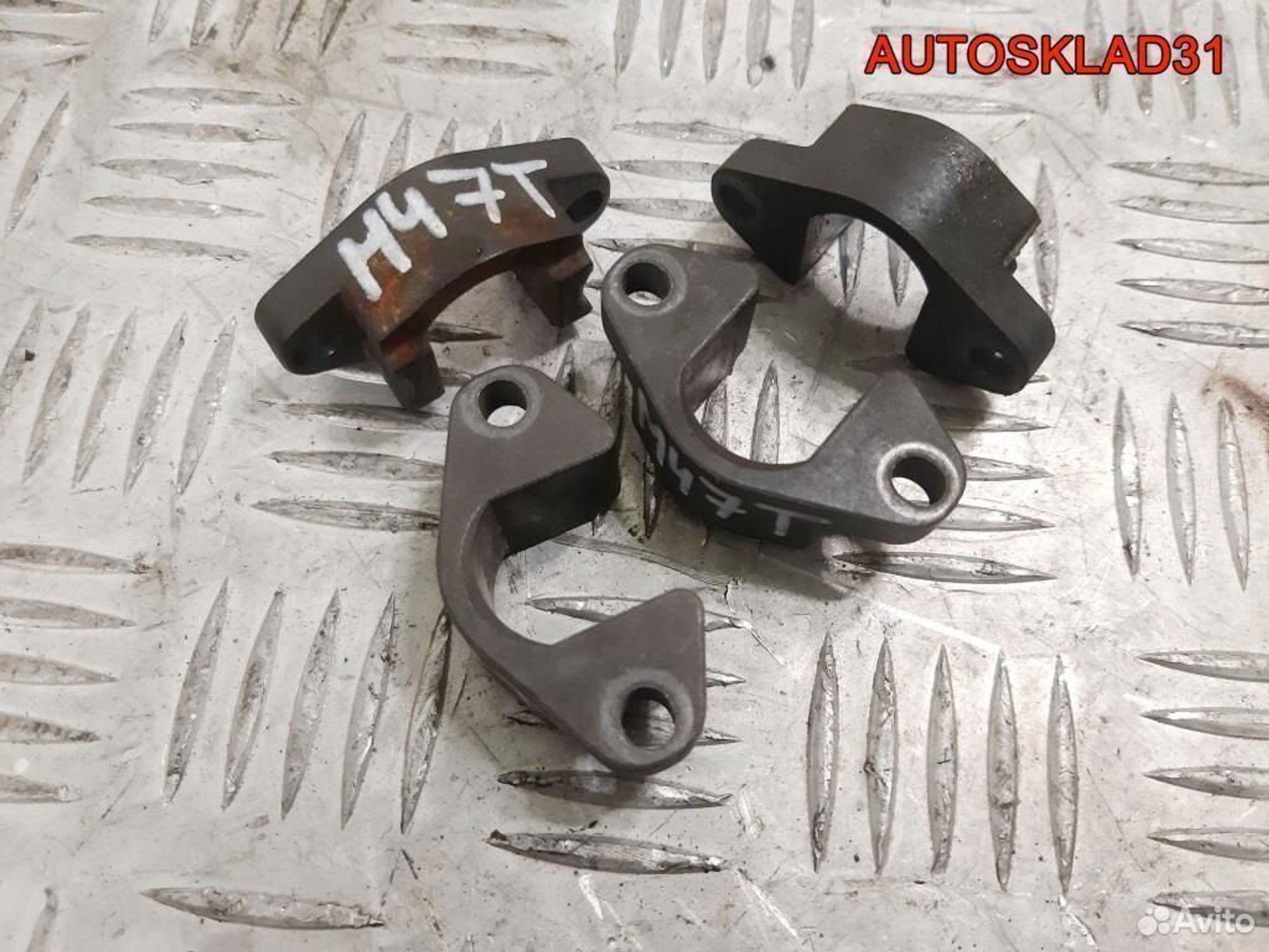 Кронштейн форсунки БМВ Х3 Е83 2,0 M47T 13537787215, 500 рублей, Дубовое