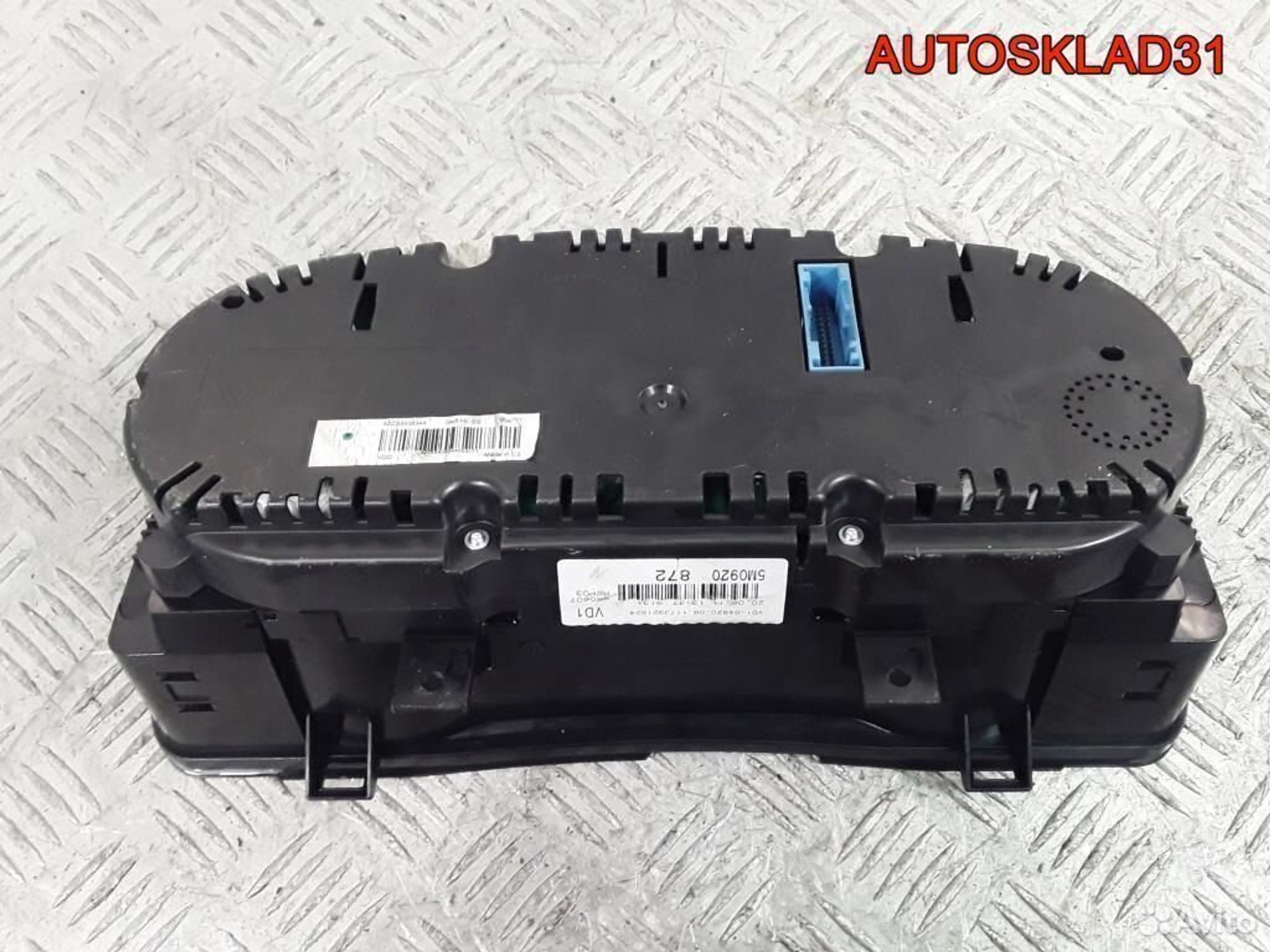 Панель приборов Volkswagen Golf Plus 5M0920872, 13900 рублей, Дубовое