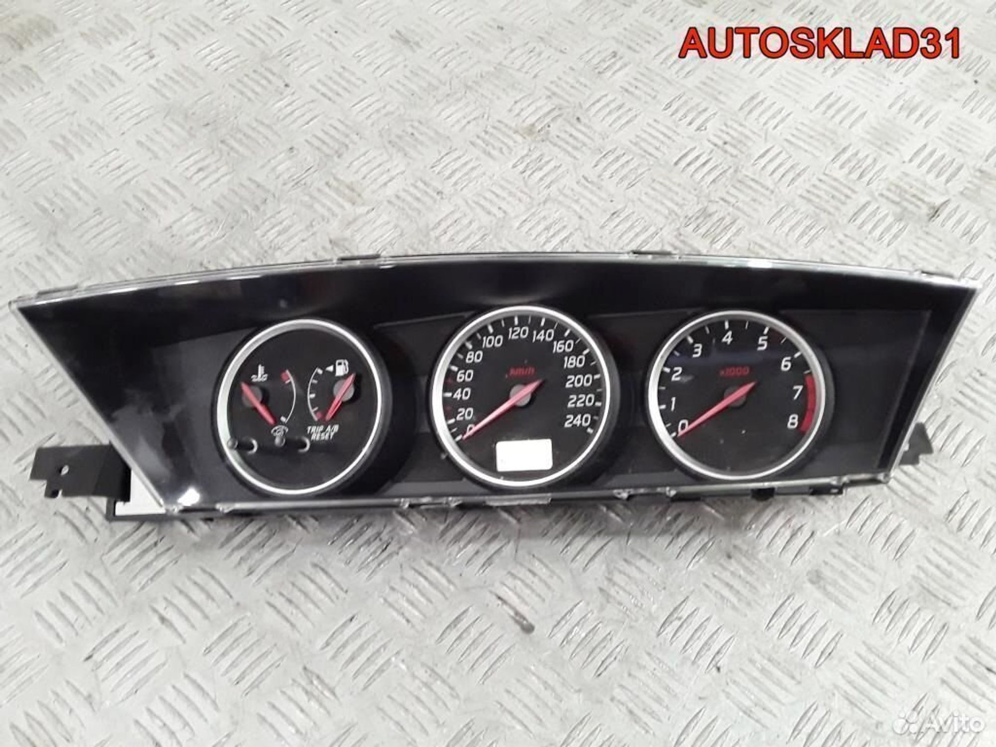 Панель приборов Nissan Primera P12E 24810AV603, 2600 рублей, Дубовое