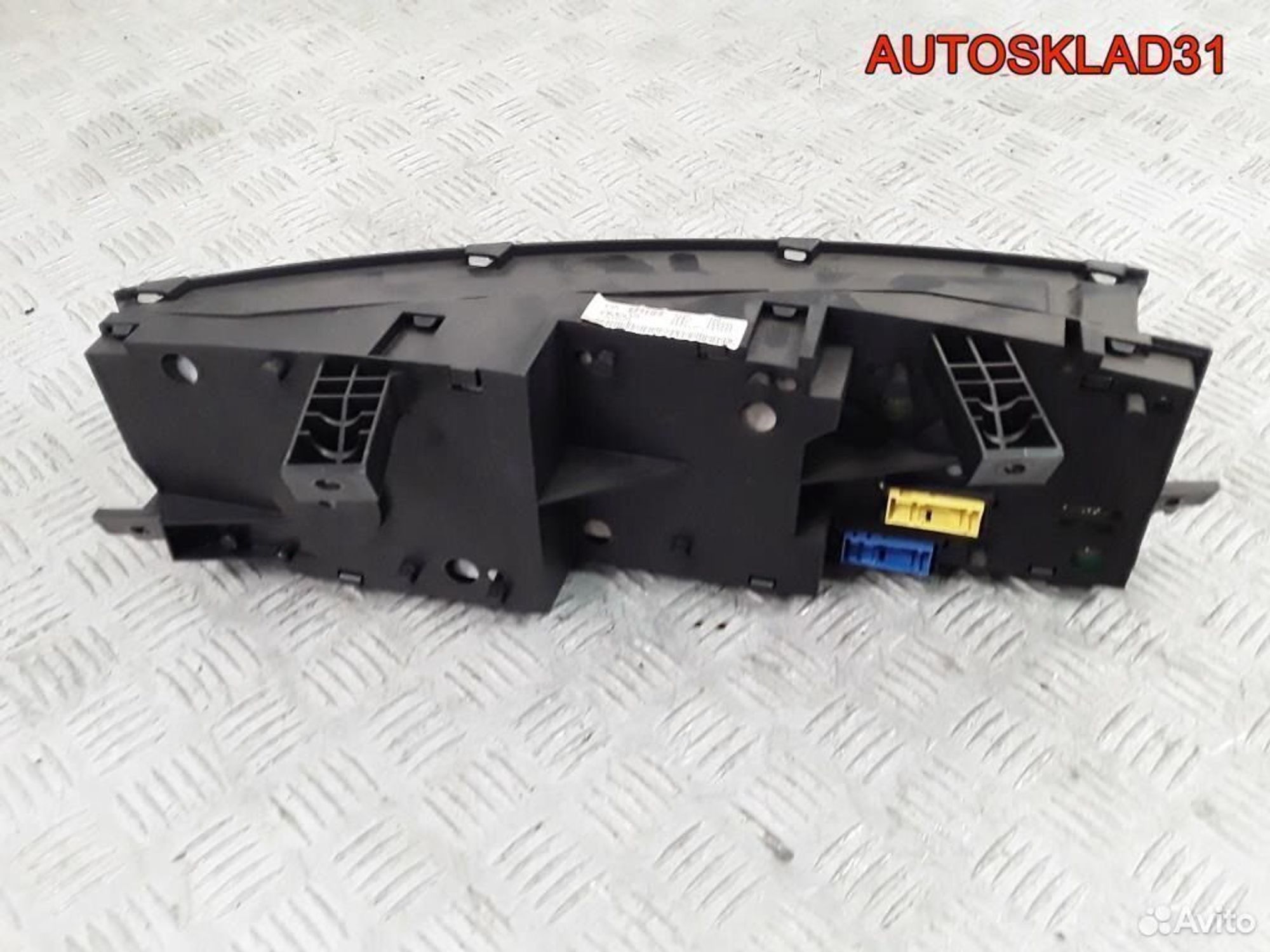 Панель приборов Nissan Primera P12E 24810AV603, 2600 рублей, Дубовое