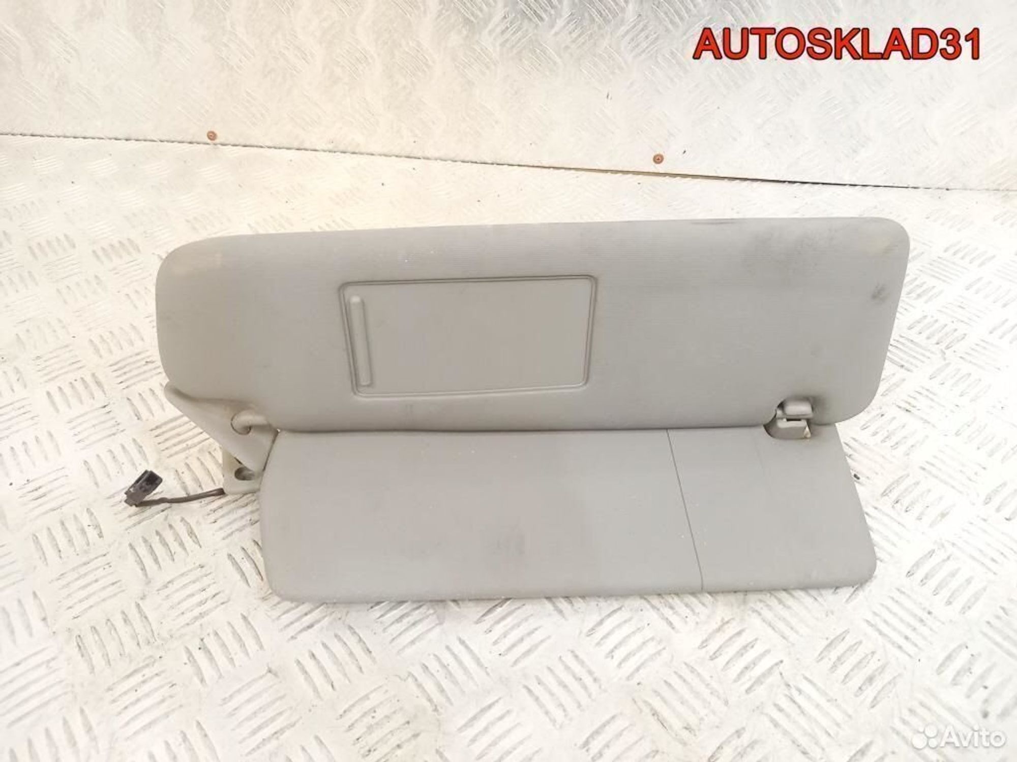 Козырек солнцезащитный правый VW Touareg 2002-2010, 1800 рублей, Дубовое