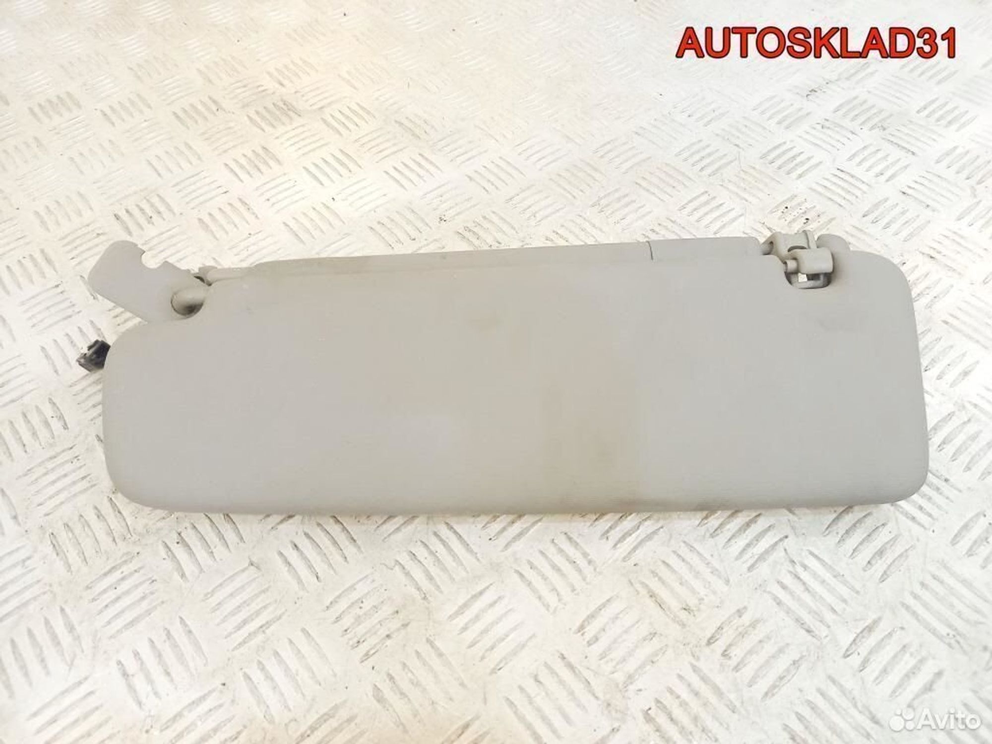 Козырек солнцезащитный правый VW Touareg 2002-2010, 1800 рублей, Дубовое