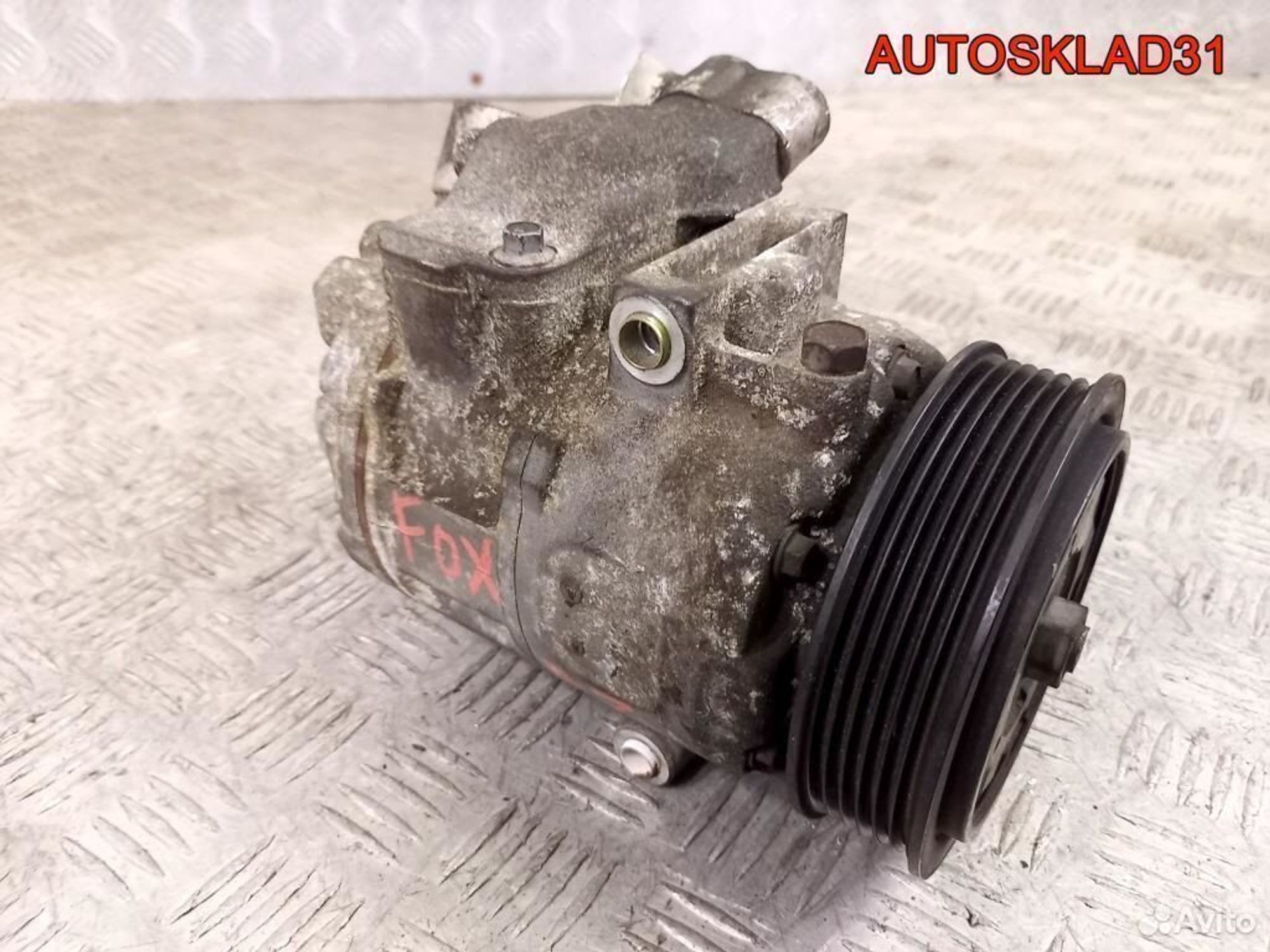 Компрессор кондиционера Volkswagen Fox 6Q0820803J, 4100 рублей, Дубовое