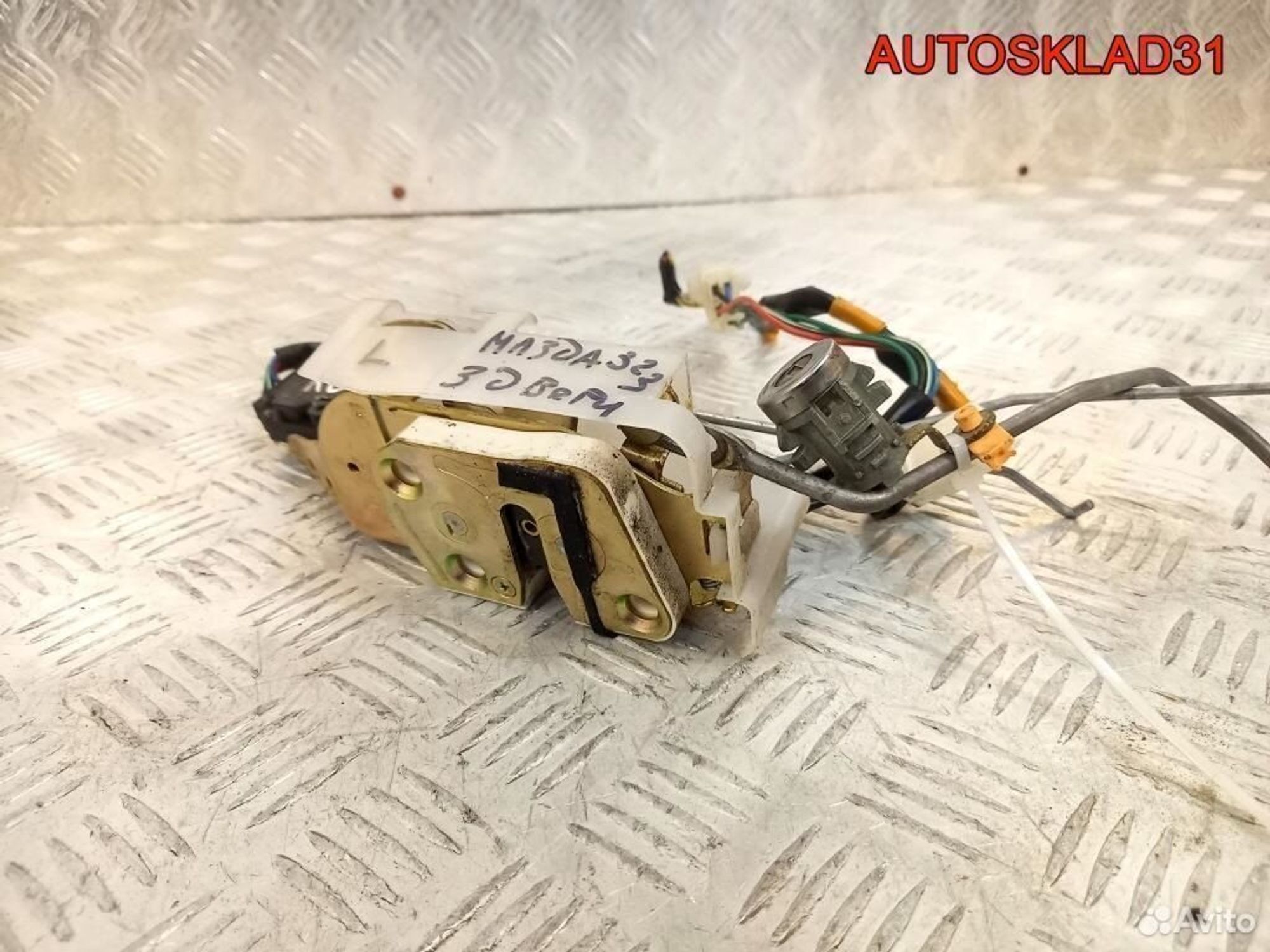 Замок двери передней левой Mazda 323 BA Хетчбэк, 1400 рублей, Дубовое