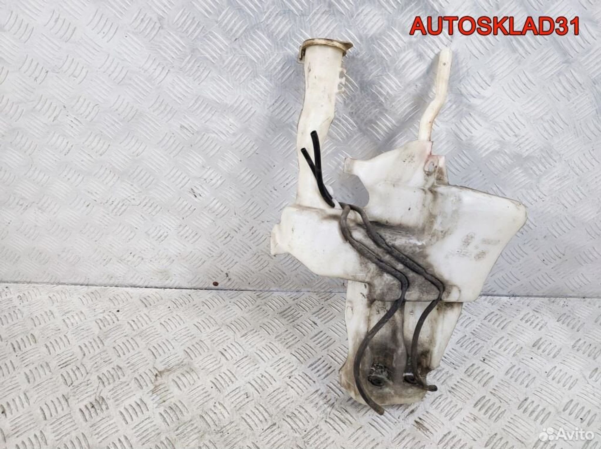 Бачок омывателя лобового стекла Mitsubishi Carisma, 1700 рублей, Дубовое