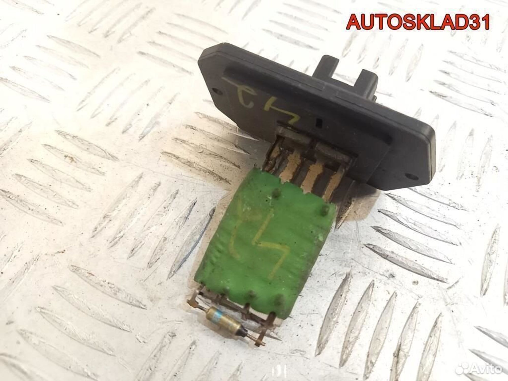 Резистор отопителя Toyota Avensis 2 8713802040, 600 рублей, Дубовое