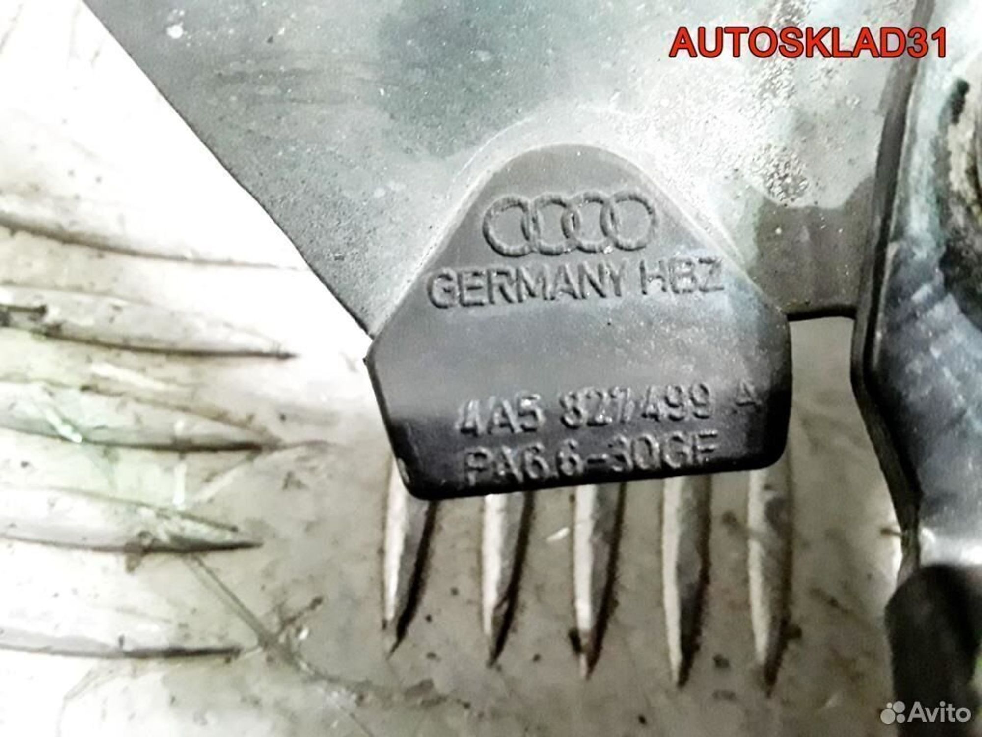 Петля крышки багажника левая Audi 100 C4, 700 рублей, Дубовое