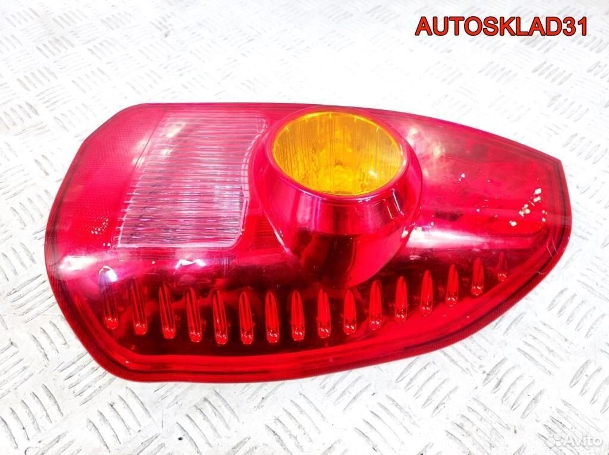 Фонарь задний правый Mitsubishi Space Star Рест, 5200 рублей, Дубовое