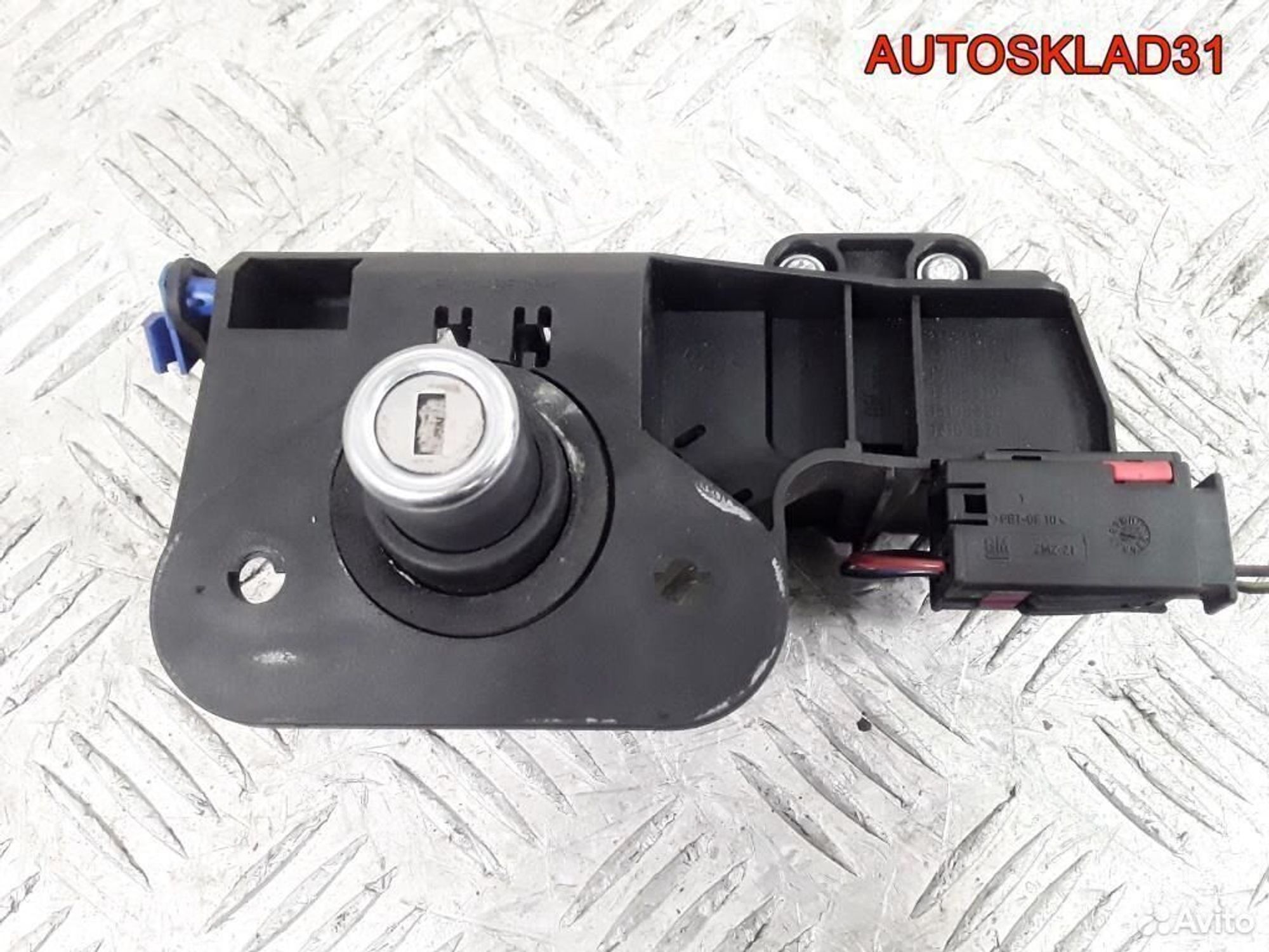 Кнопка открывания багажника Opel Meriva A 09183495, 1800 рублей, Дубовое