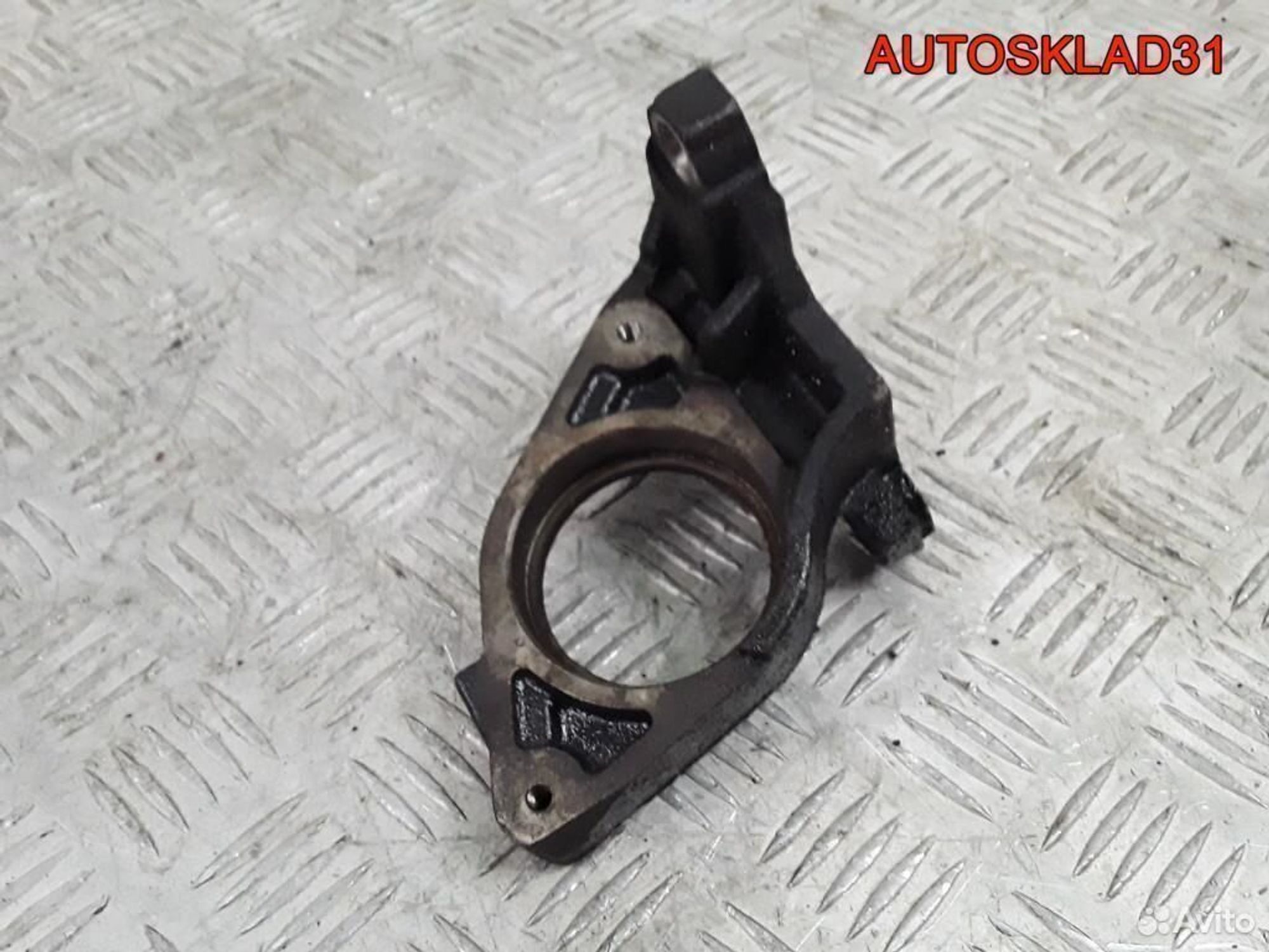 Кронштейн промвала Renault Espace 4 F4R 8200133381, 1800 рублей, Дубовое