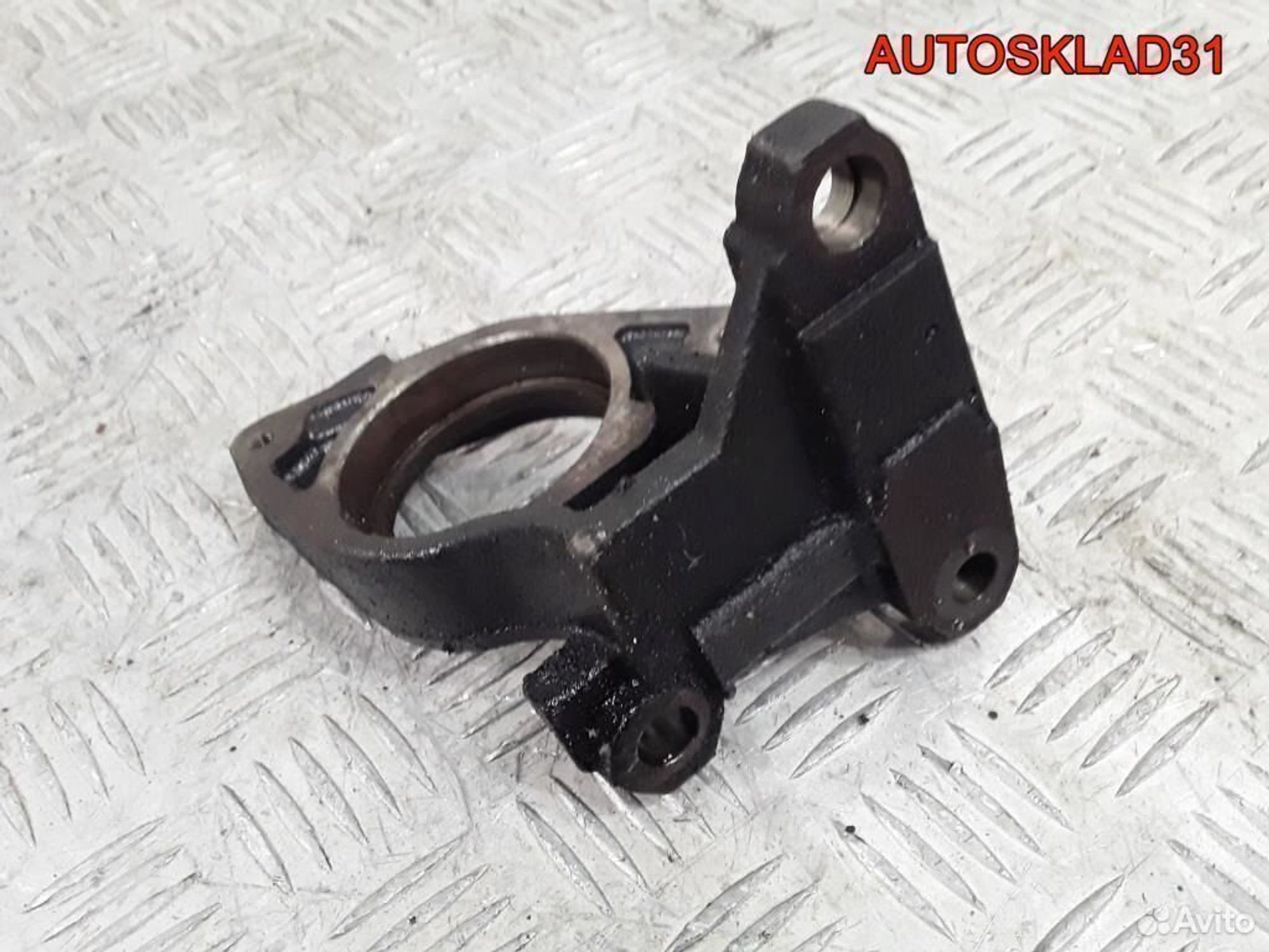 Кронштейн промвала Renault Espace 4 F4R 8200133381, 1800 рублей, Дубовое