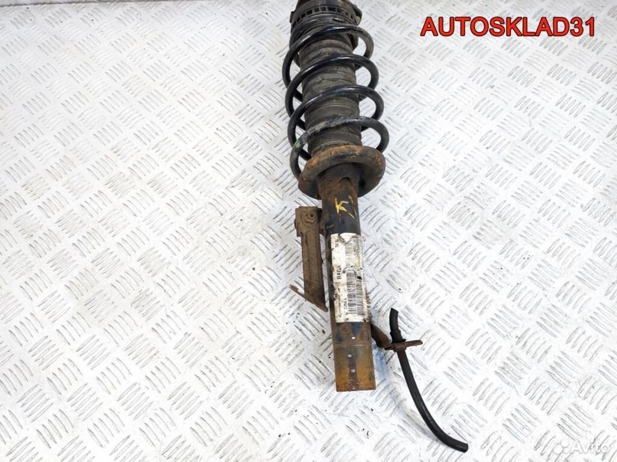 Амортизатор передний правый Ford Fusion 1329533, 4100 рублей, Дубовое