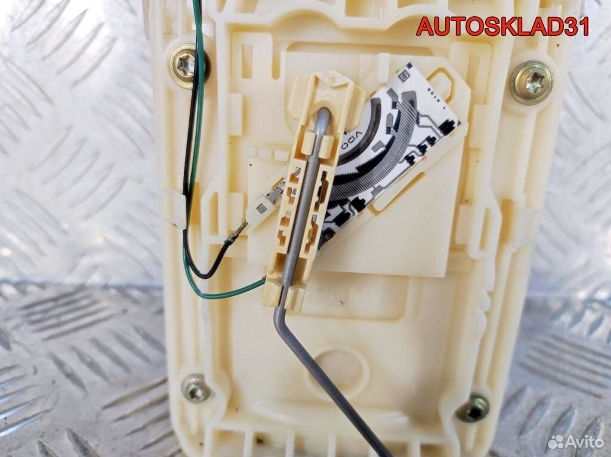 Насос топливный VW Golf 4 1J0919051H Бензин, 1700 рублей, Дубовое