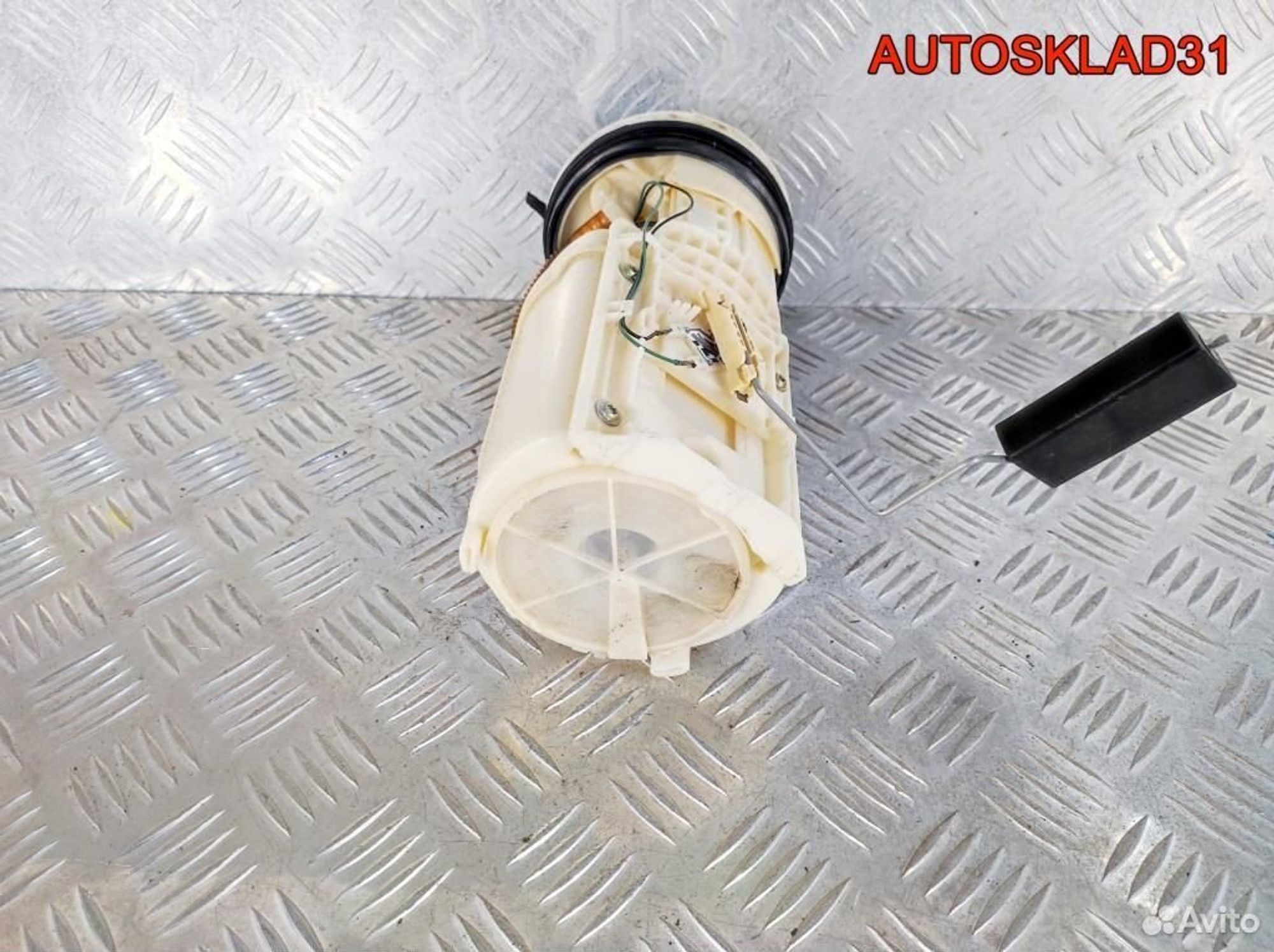 Насос топливный VW Golf 4 1J0919051H Бензин, 1700 рублей, Дубовое