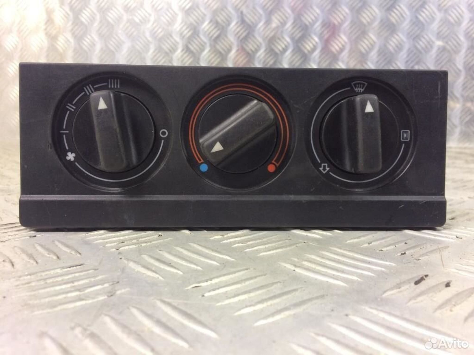 Блок управления печкой Audi 80 B3 893819045A, 3600 рублей, Дубовое