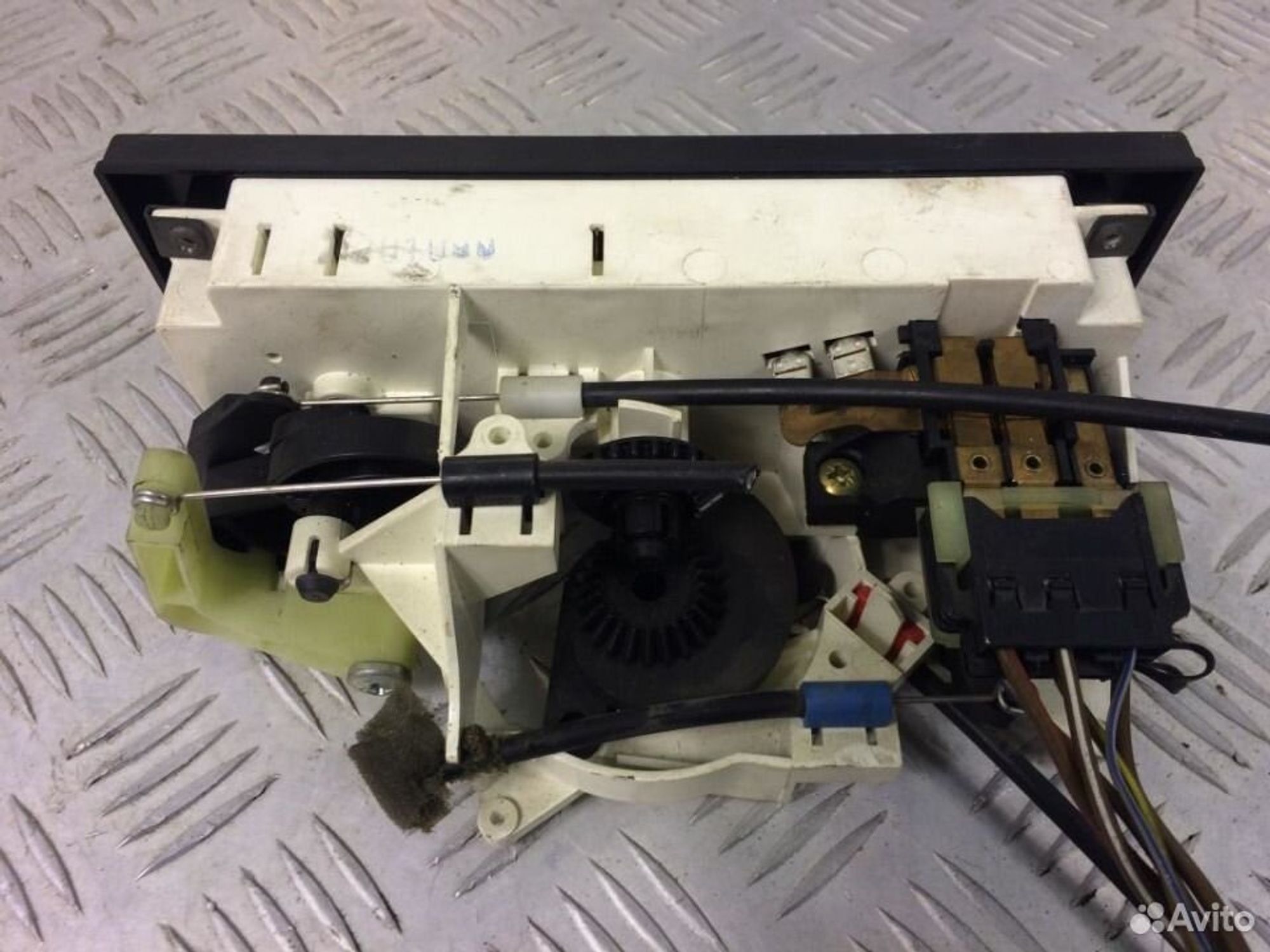 Блок управления печкой Audi 80 B3 893819045A, 3600 рублей, Дубовое