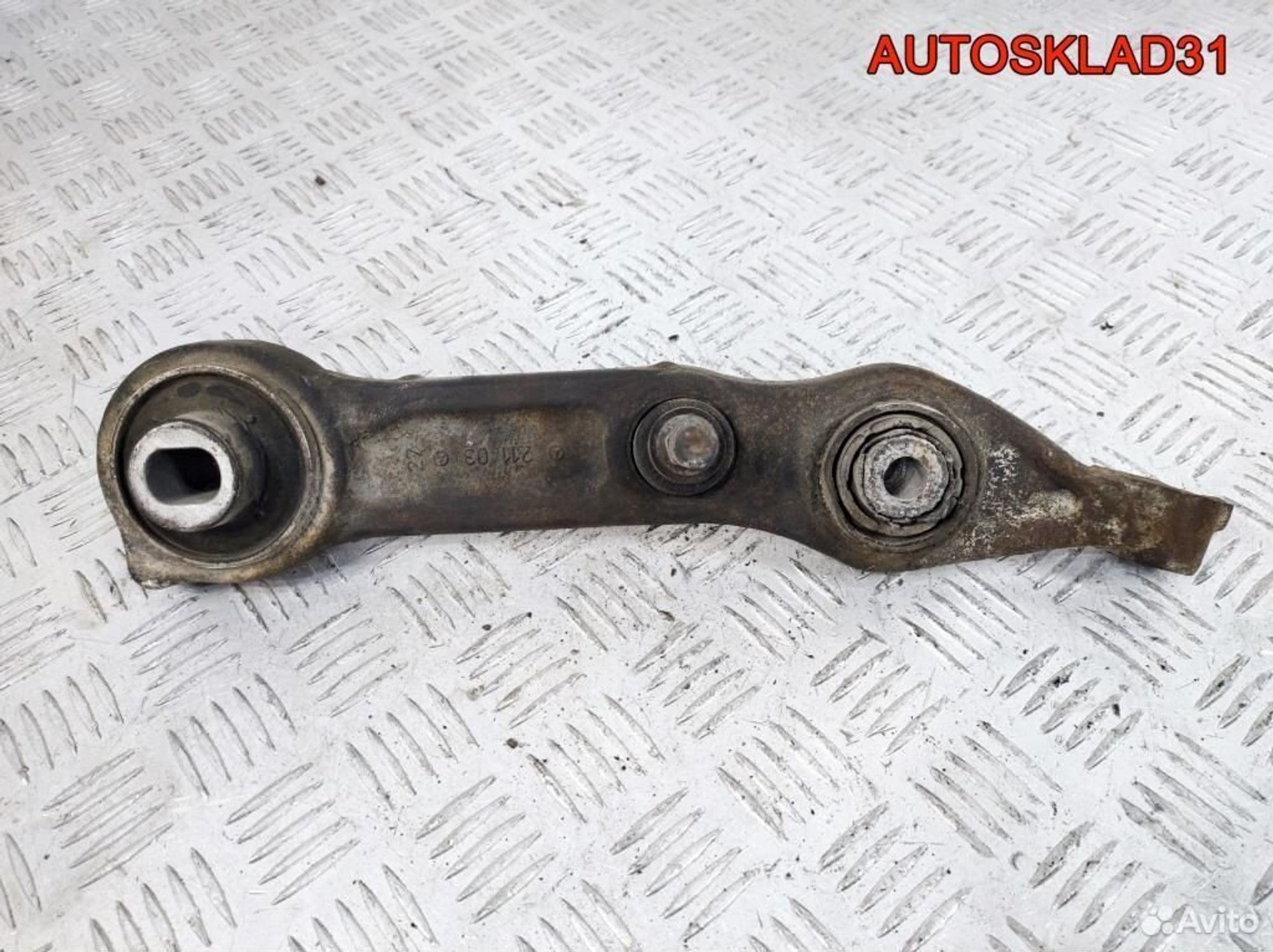 Рычаг передний нижний правый задний Mercedes W211, 1700 рублей, Дубовое