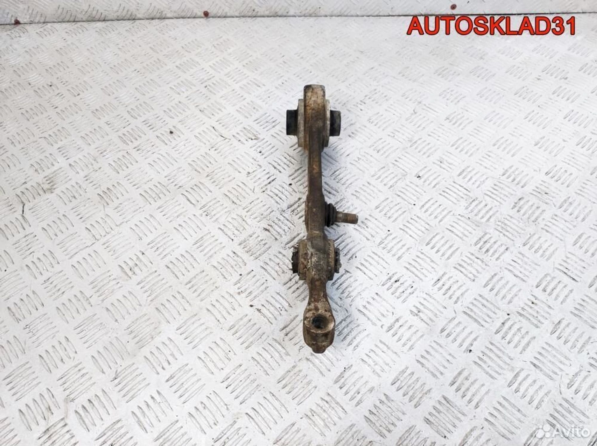 Рычаг передний нижний правый задний Mercedes W211, 1700 рублей, Дубовое