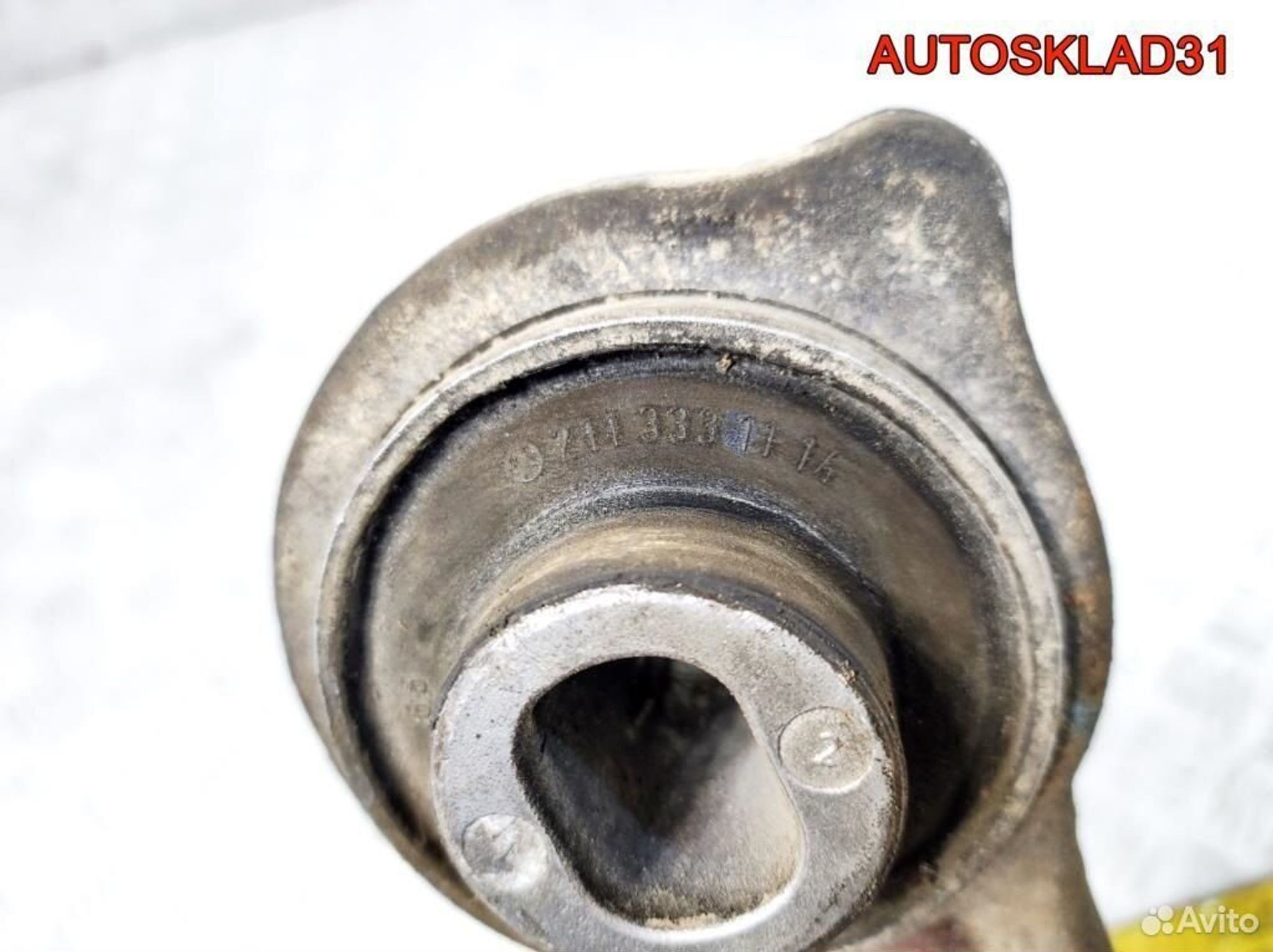 Рычаг передний нижний правый задний Mercedes W211, 1700 рублей, Дубовое